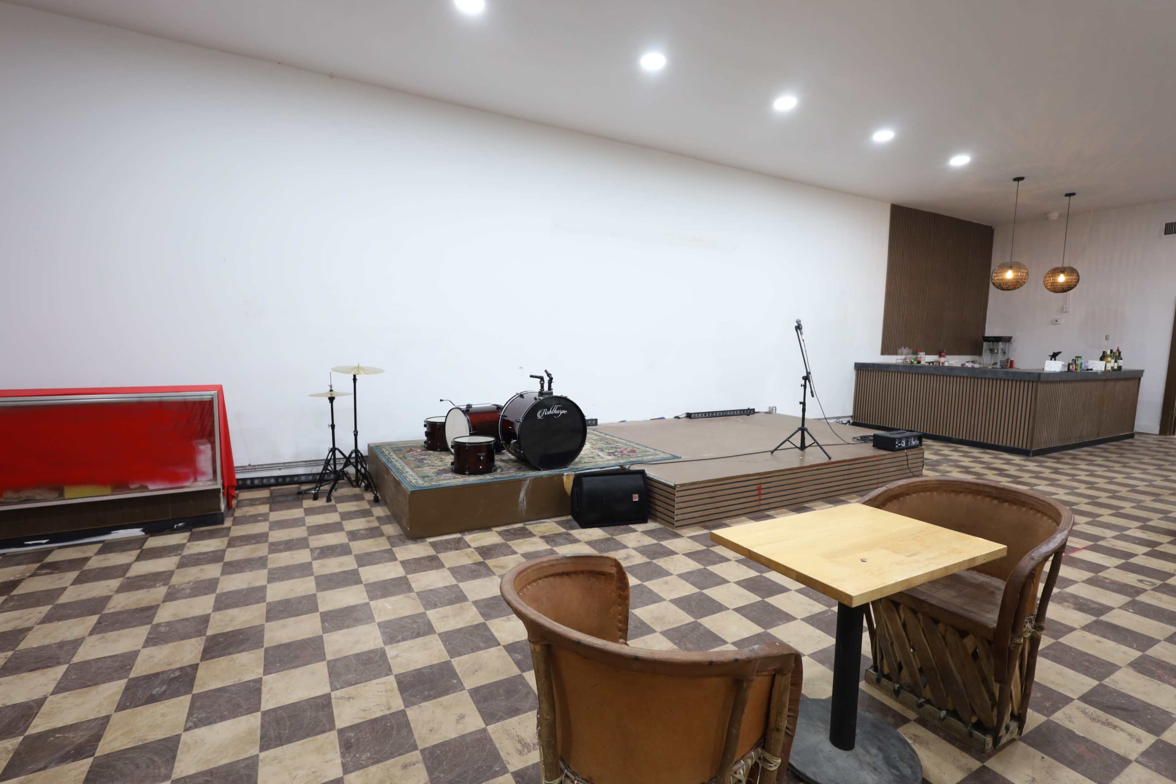 Versatile Art Gallery for Events, Photoshoots, and Performances Image in Jackson, Jackson, MS