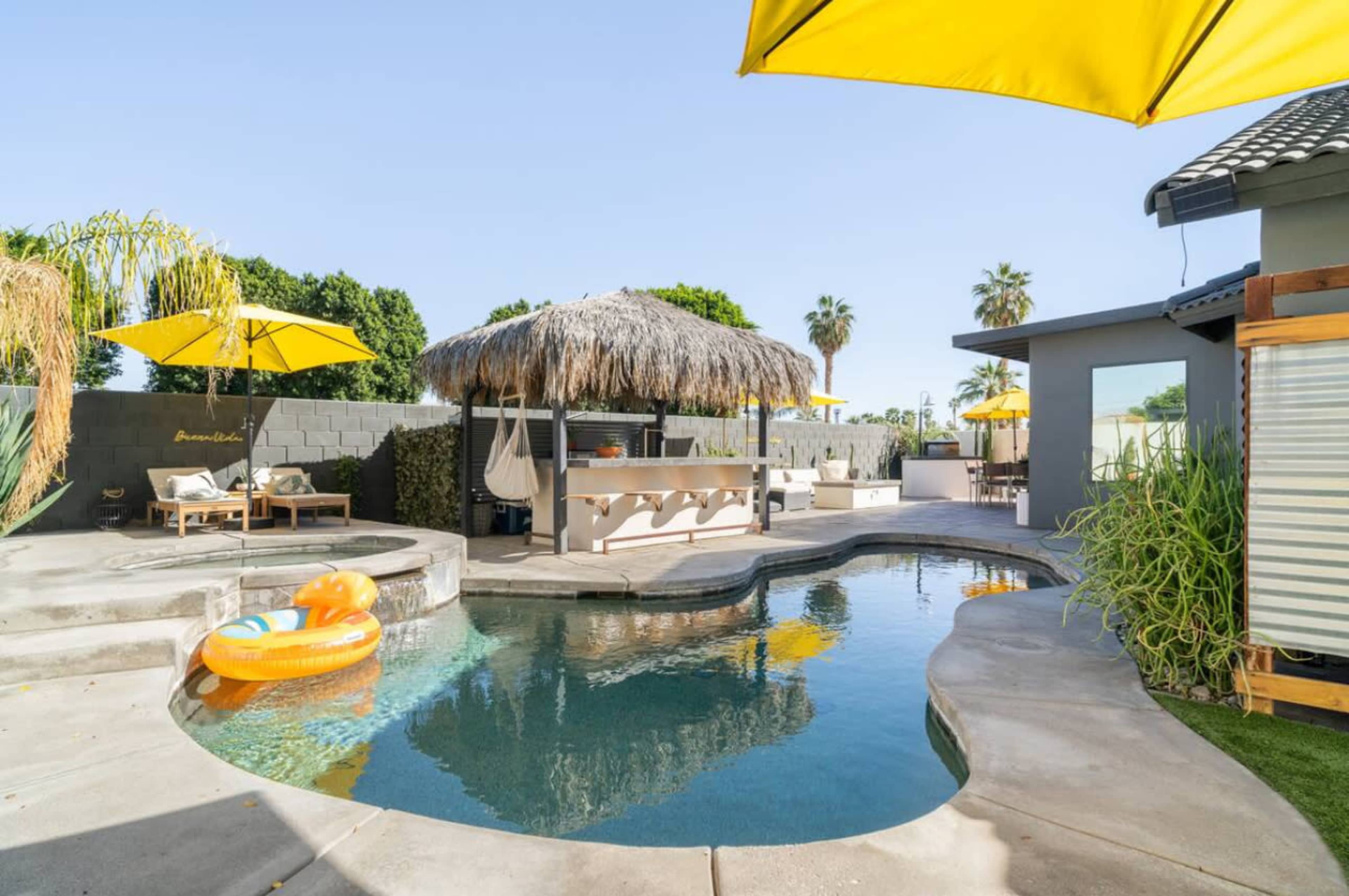 Desert Paradise A Stylish Open Space house with Salt Water Pool & Spa Image in Indio, Indio, CA