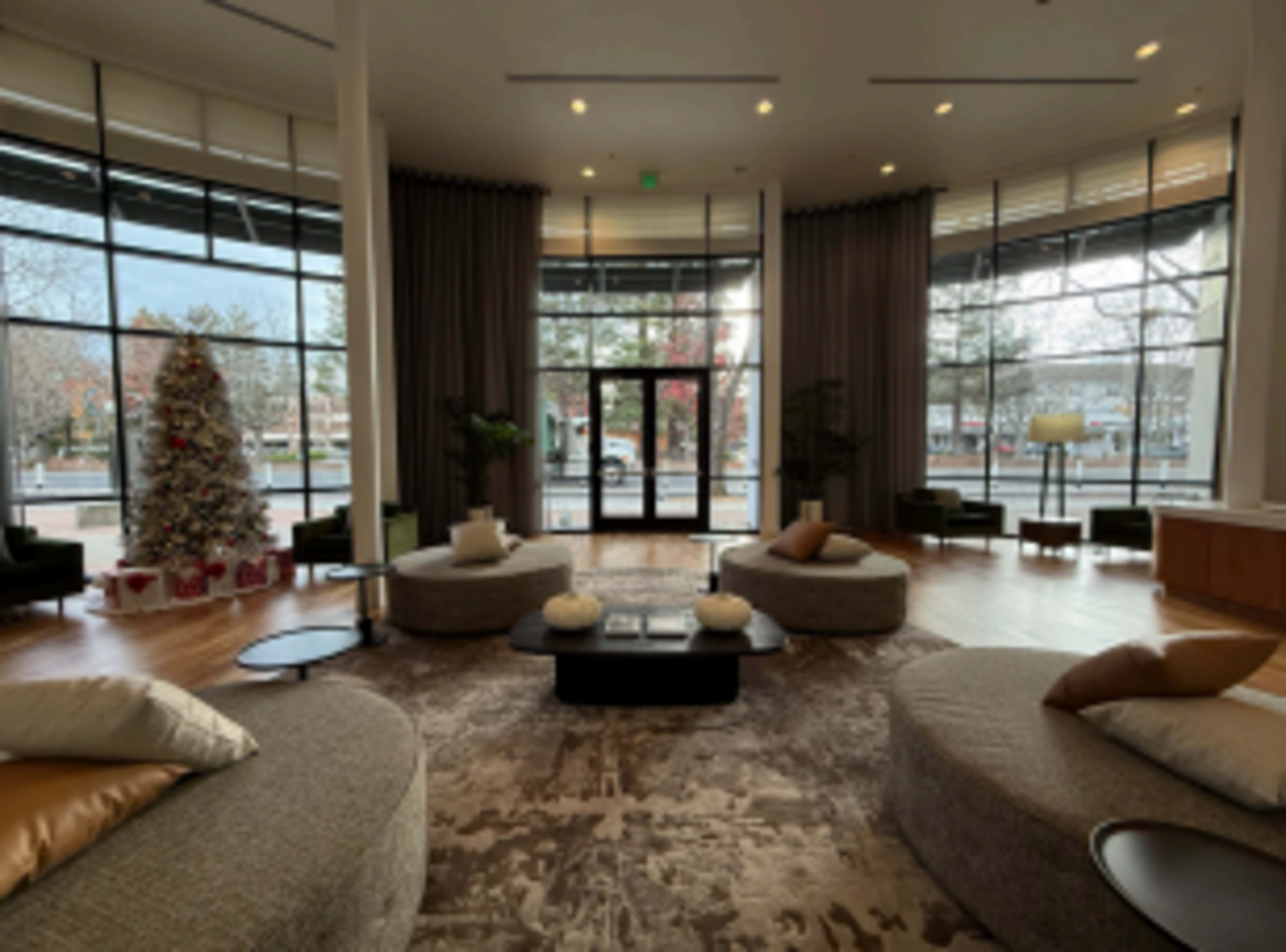 Boutique Lounge in Mountain View Image in , Mountain View, CA