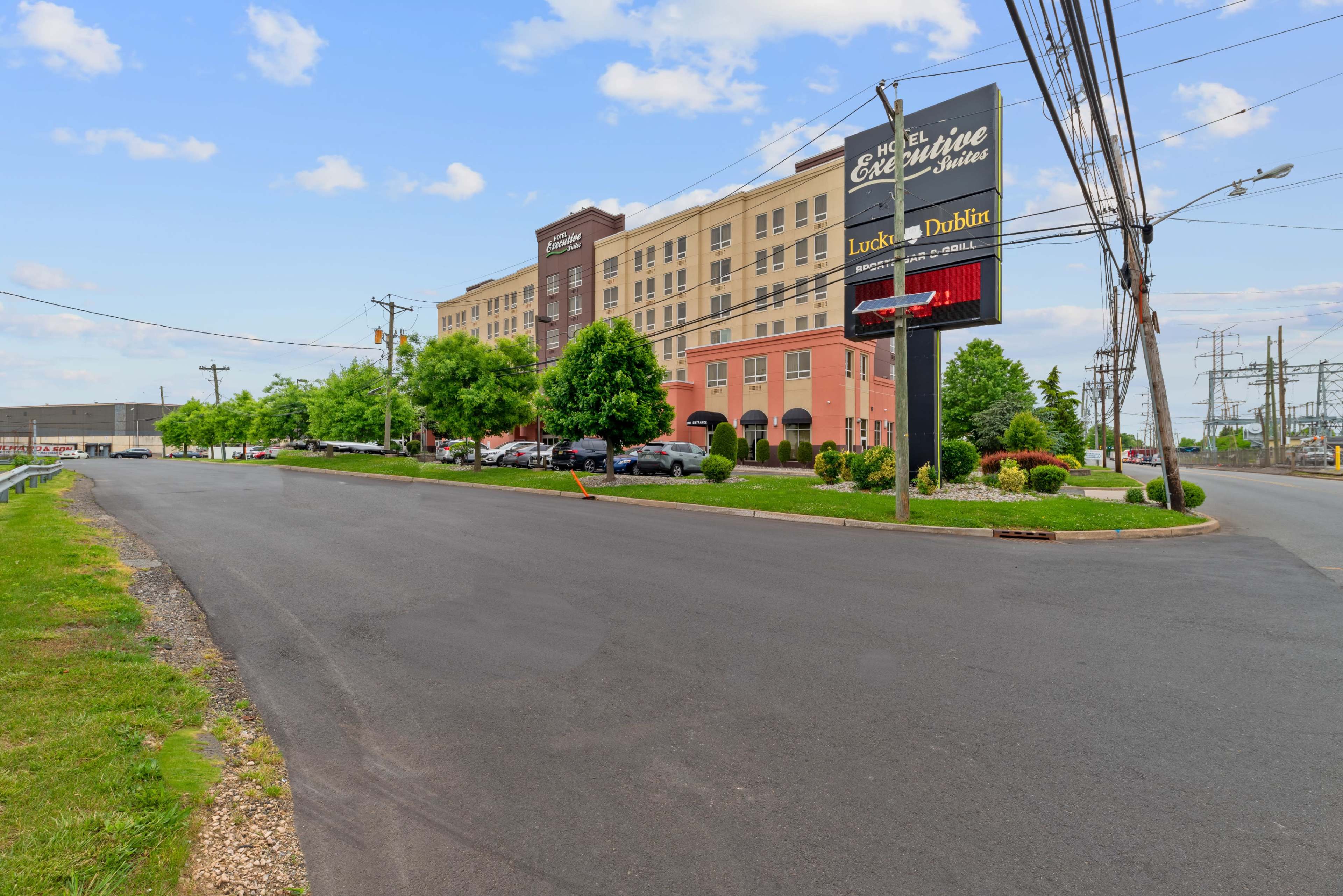 Modern Premier Hall Near NYC Image in Carteret, Carteret, NJ