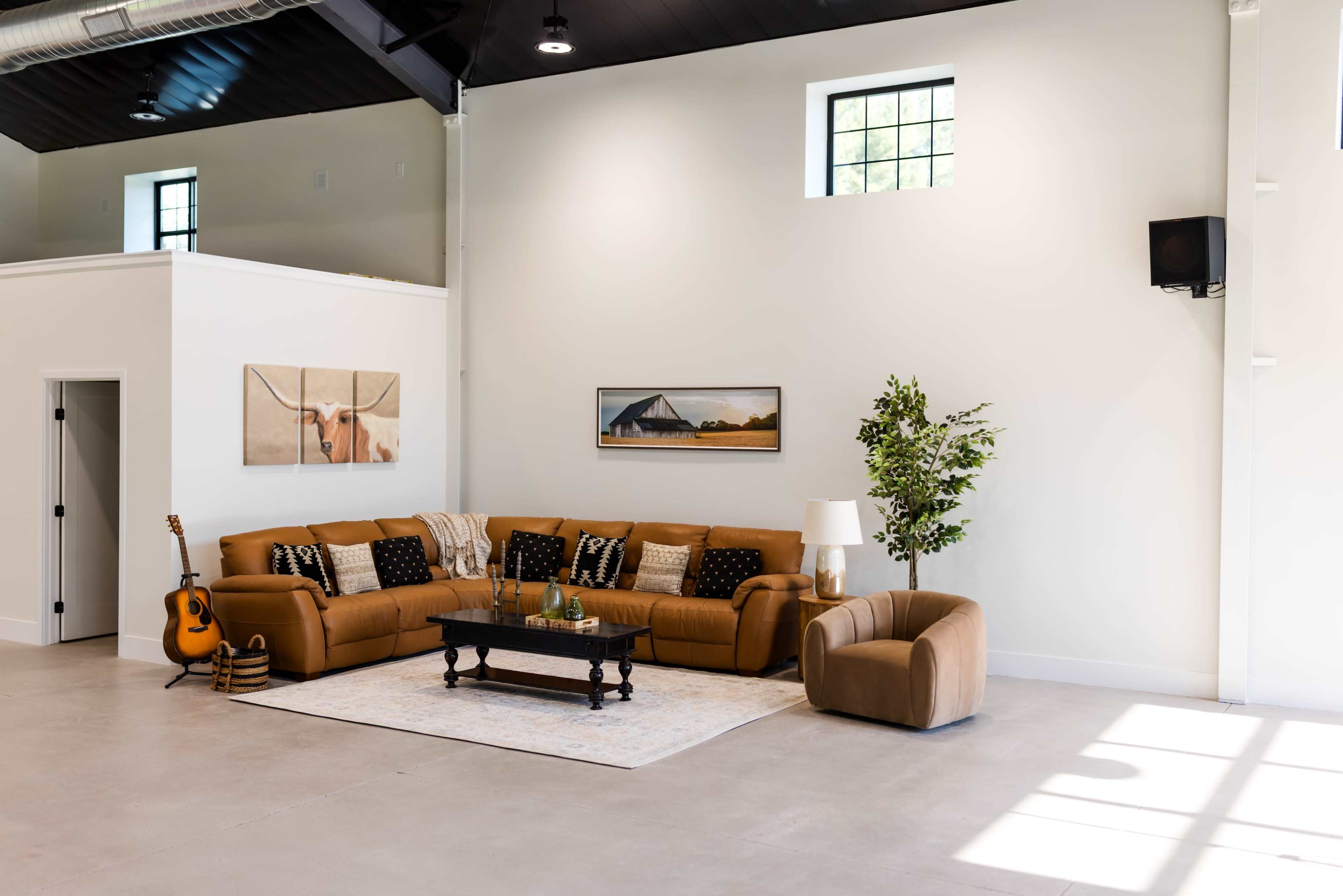 Gilbert Farm with Barnhouse and Pasture Image in Gilbert, Gilbert, AZ