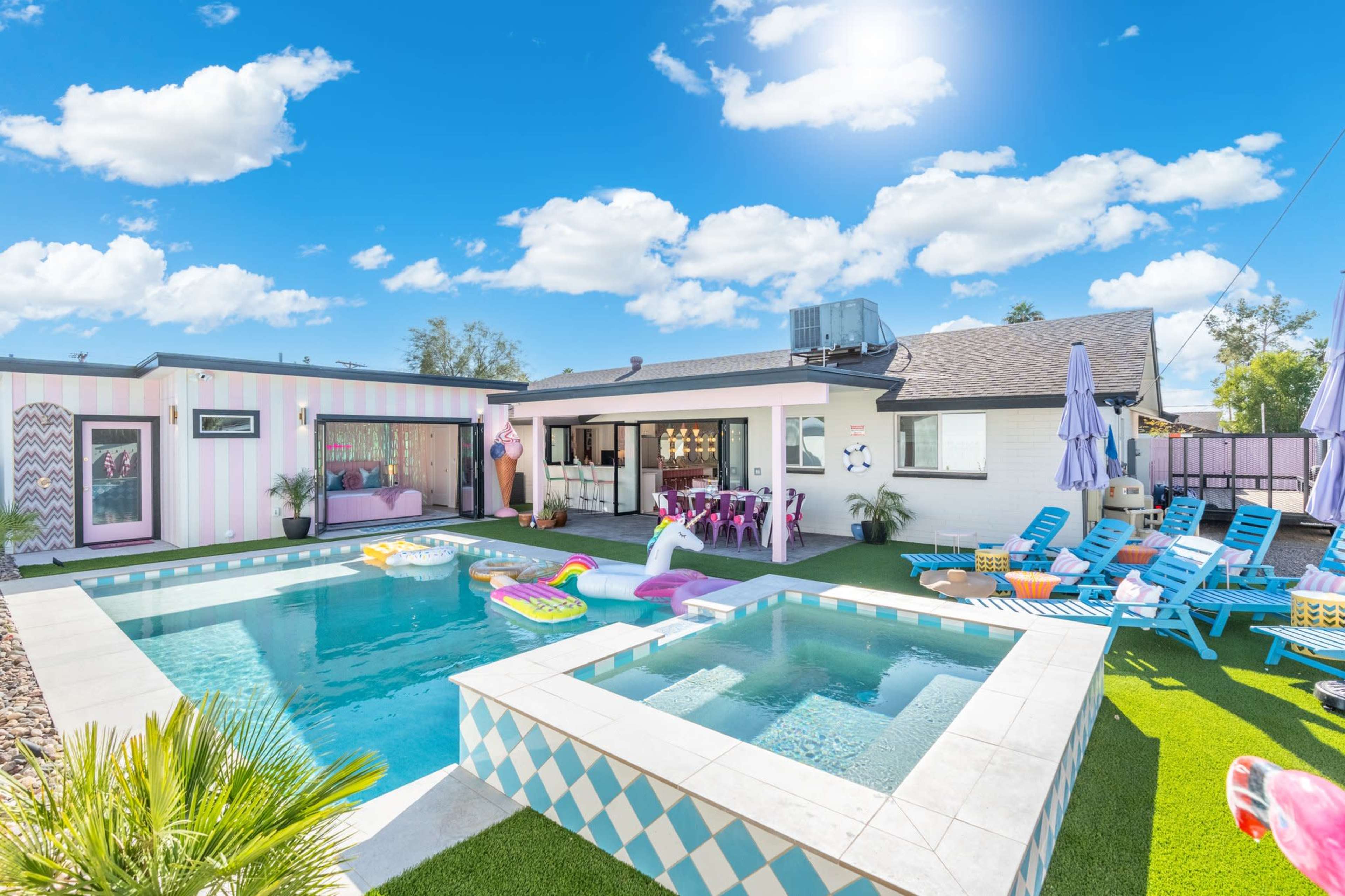 Club Sorbet Image in Scottsdale Country Acres, Scottsdale, AZ