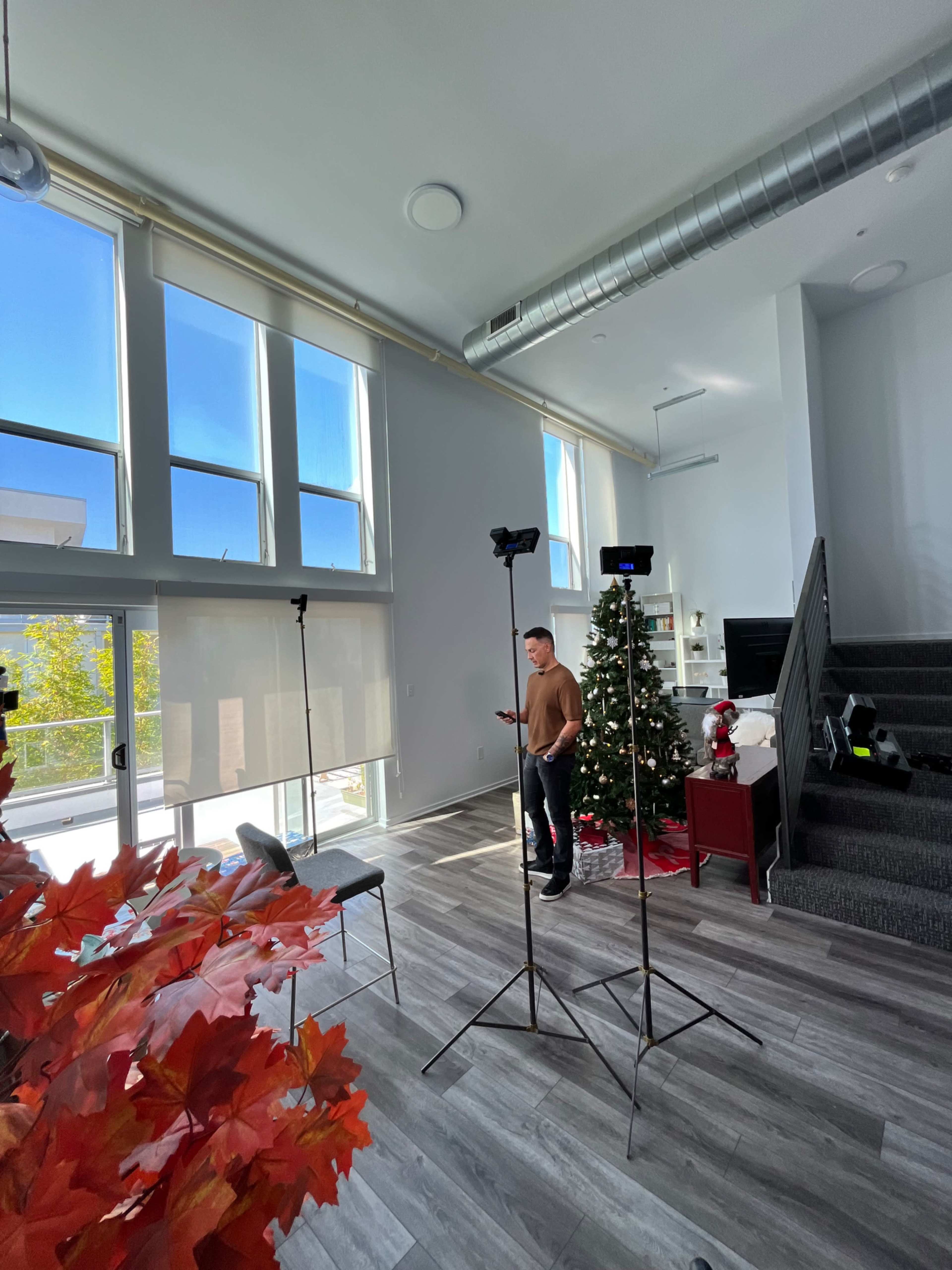 Industrial Modern Loft w/ Kitchen, Dining, Office, Baby Room and Huge Balcony w/ Ocean Views Image in Del Rey, Los Angeles, CA