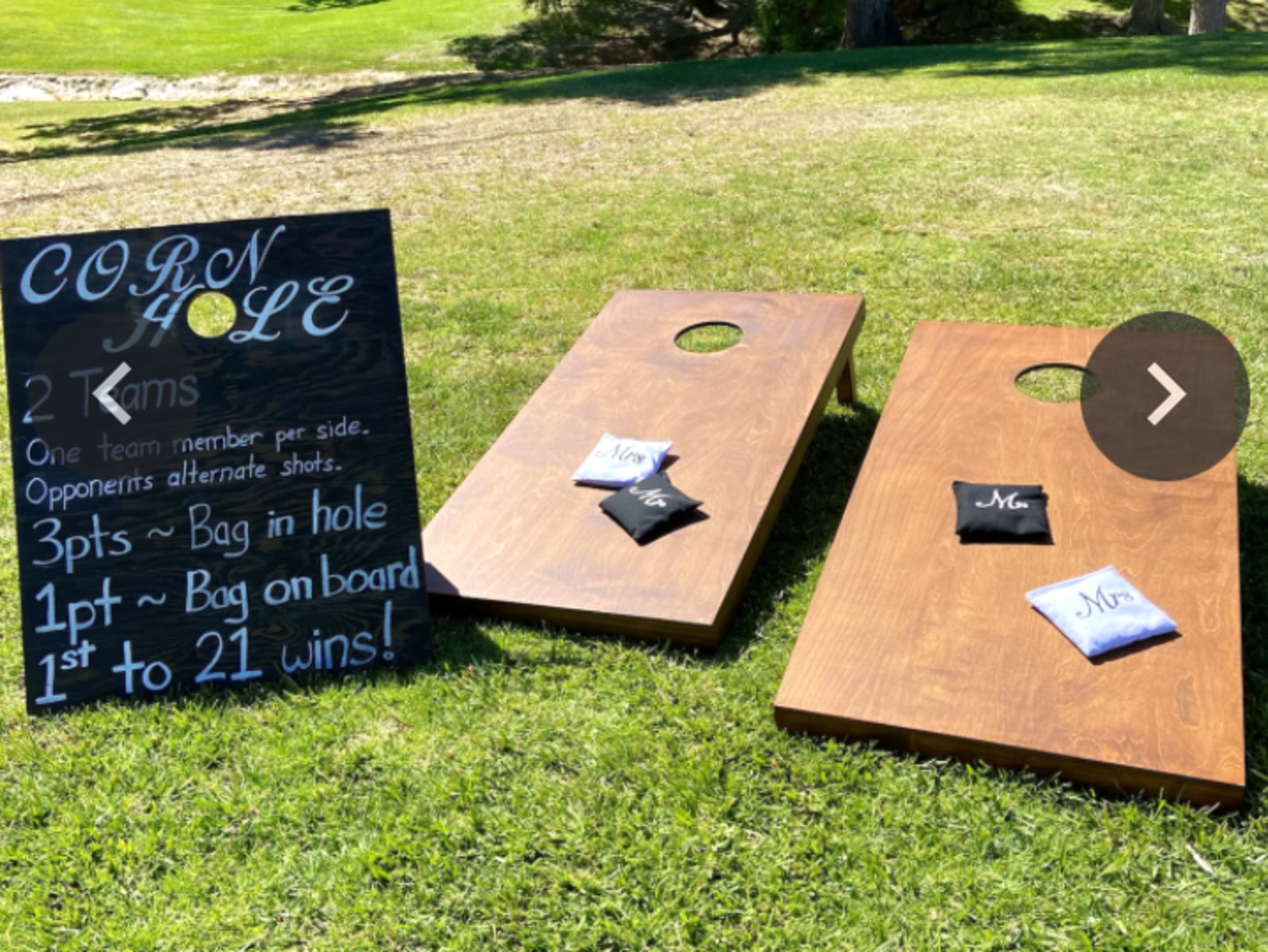 Cornhole 2 sets (4 boards)