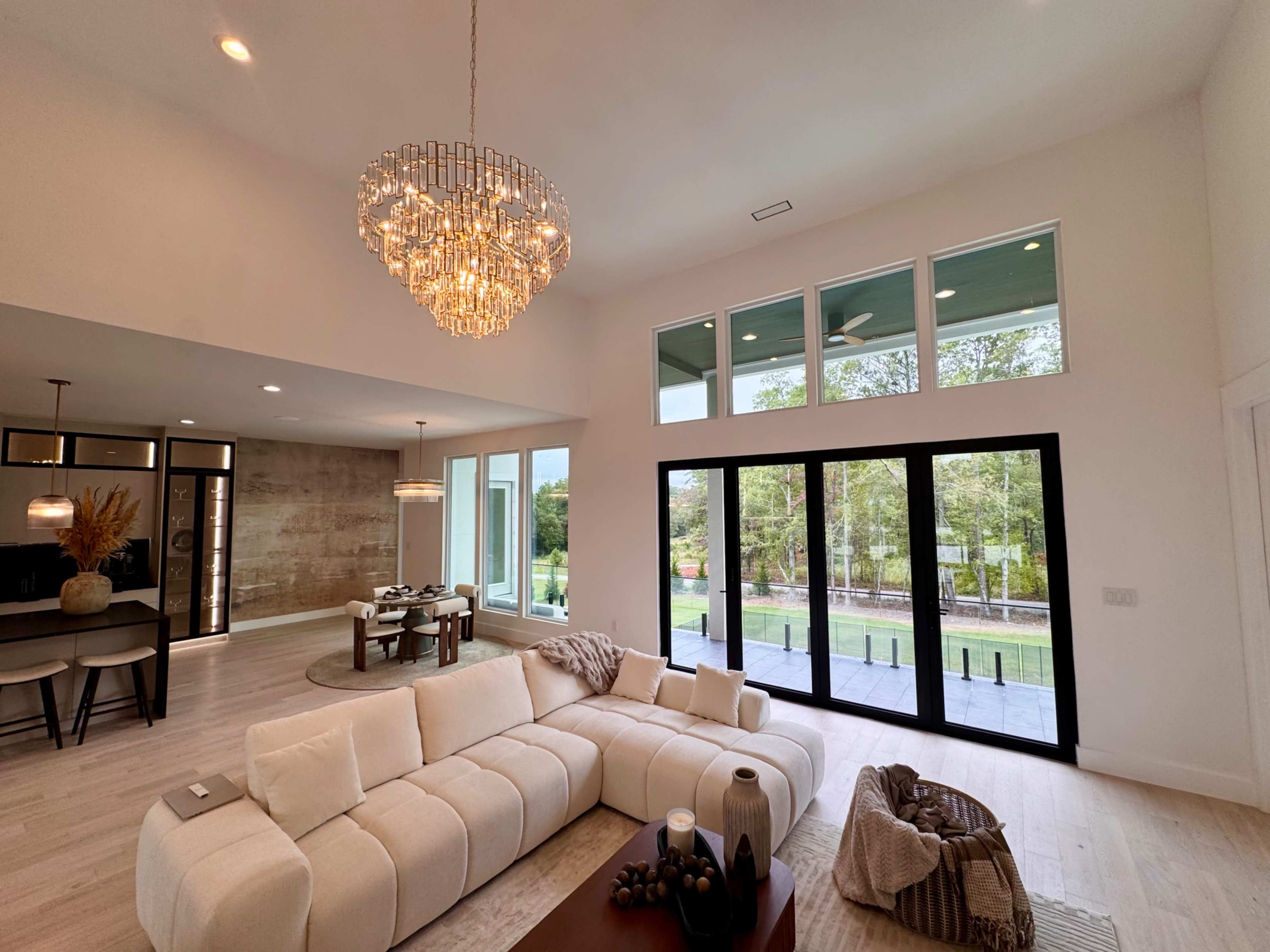 Luxury Creative Estate – Ideal for Film, Photography & Media Productions Image in , Fayetteville, GA