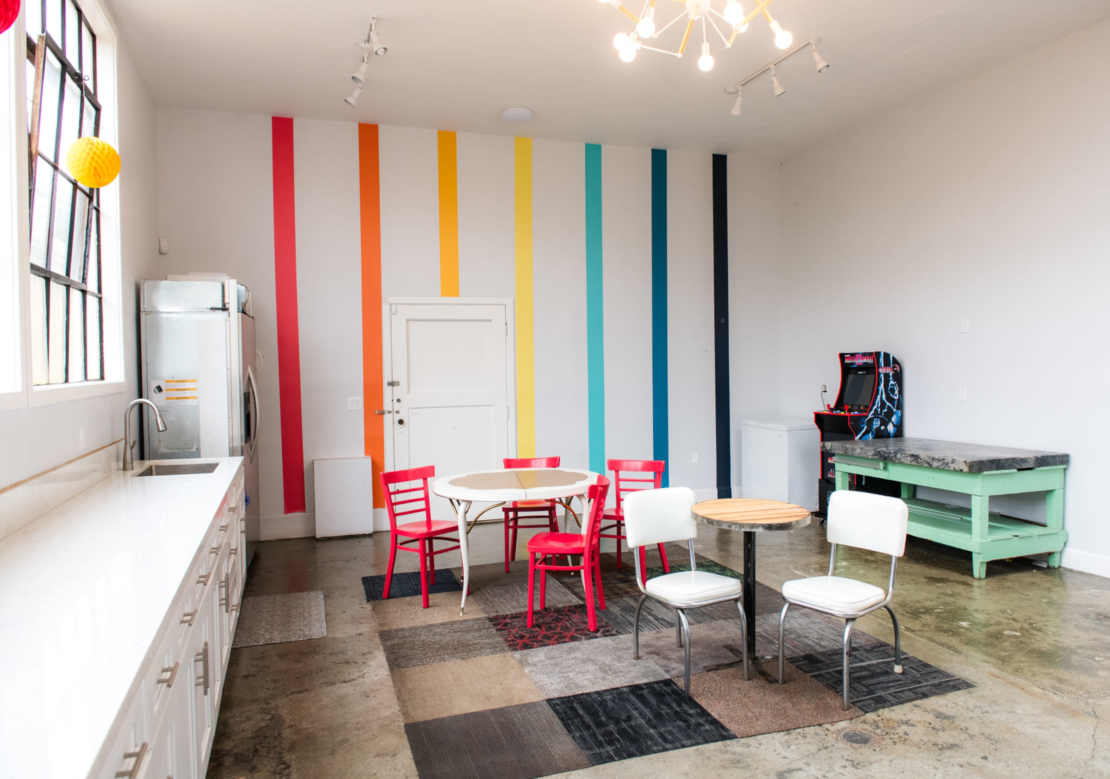 City party/meeting space with lots of light Image in West Portal, San Francisco, CA