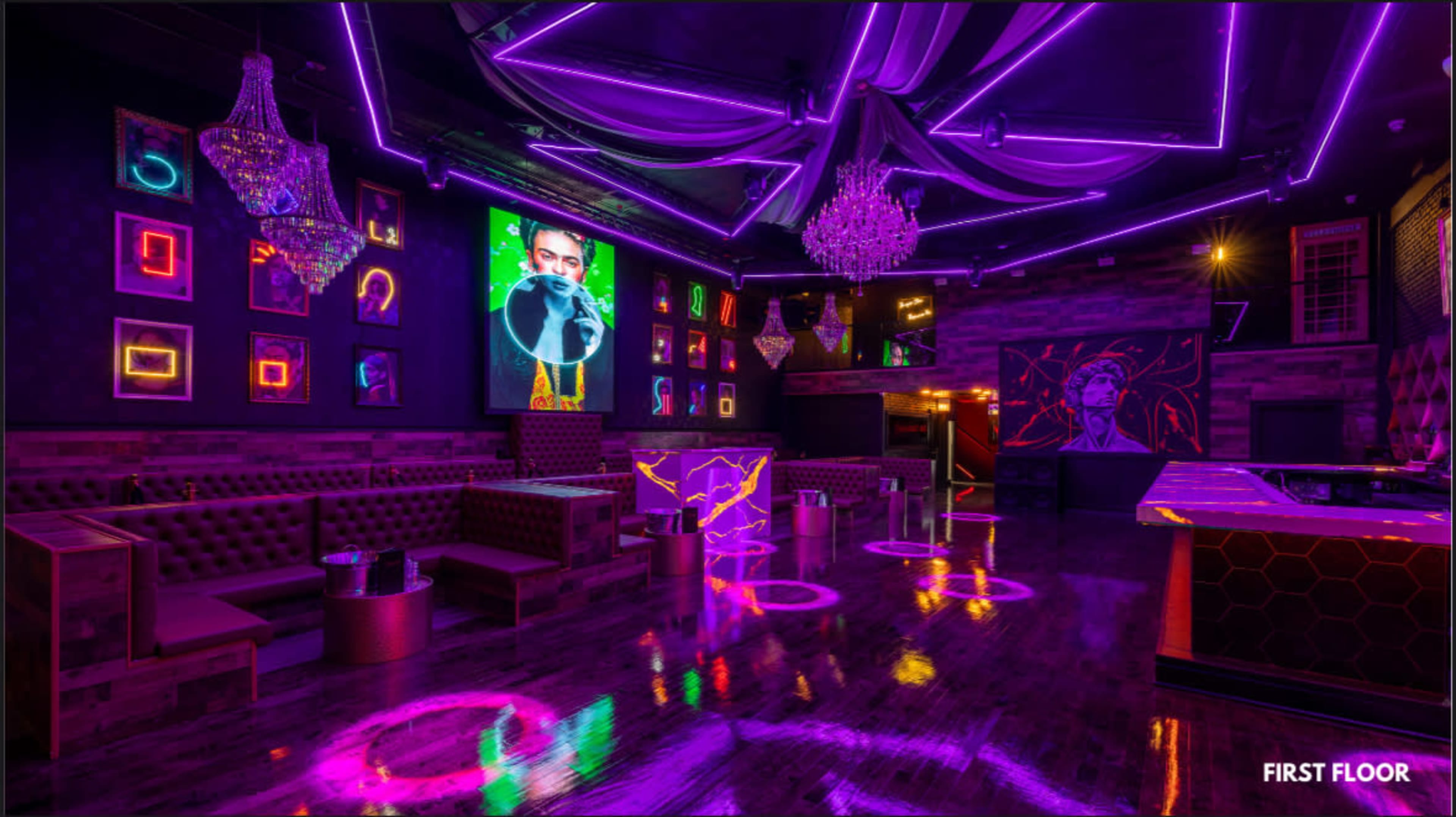 Upscale Luxury Venue in Gold Coast Image in Near North Side, Chicago, IL