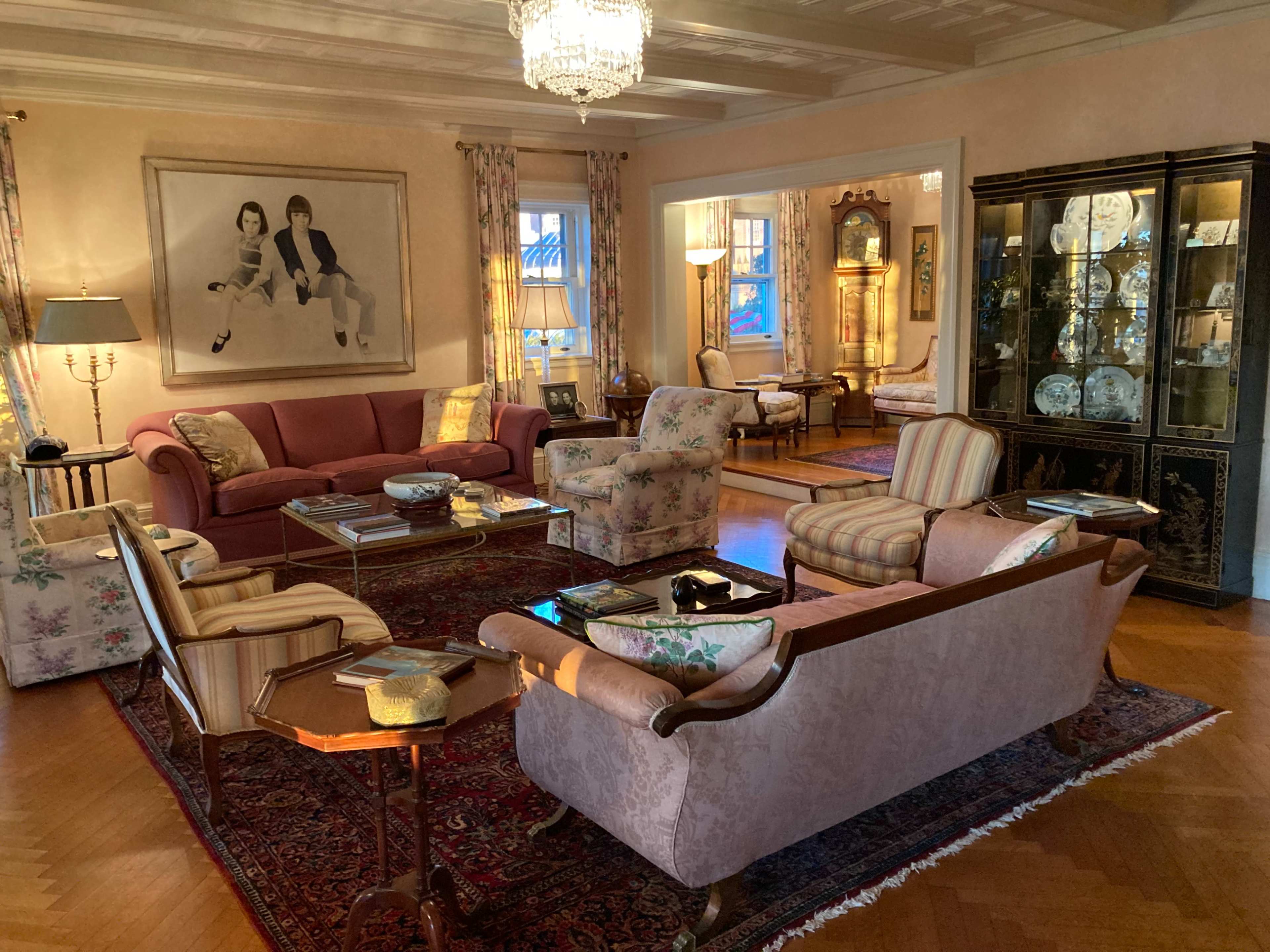 Classic Mediterranean house on bay in Queens, built 1907, architect McKim, Mead & White Image in Douglaston, Queens, NY