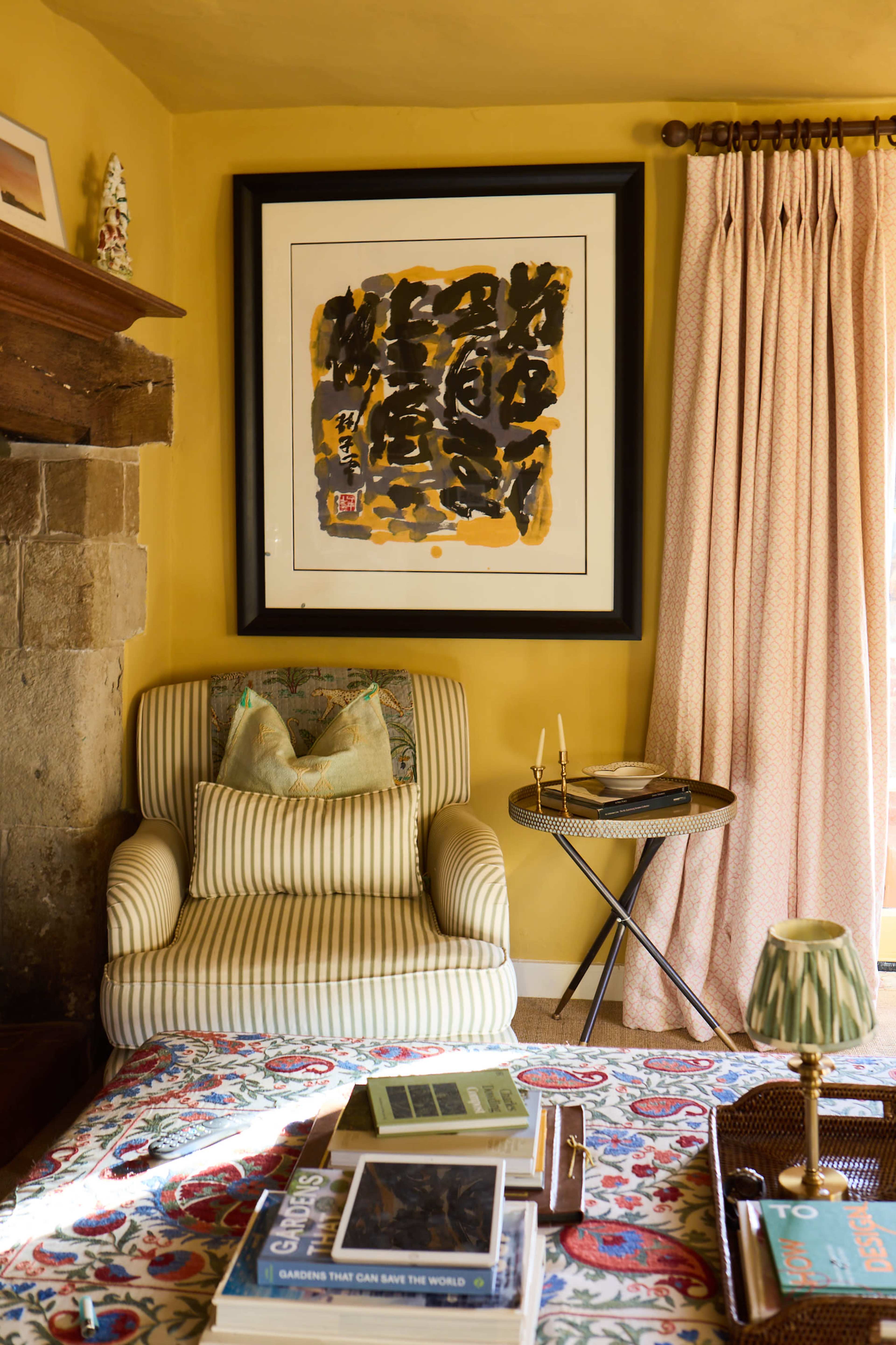 A small and charming 18th century cottage in an aspirational setting Image in , Reigate, ENG