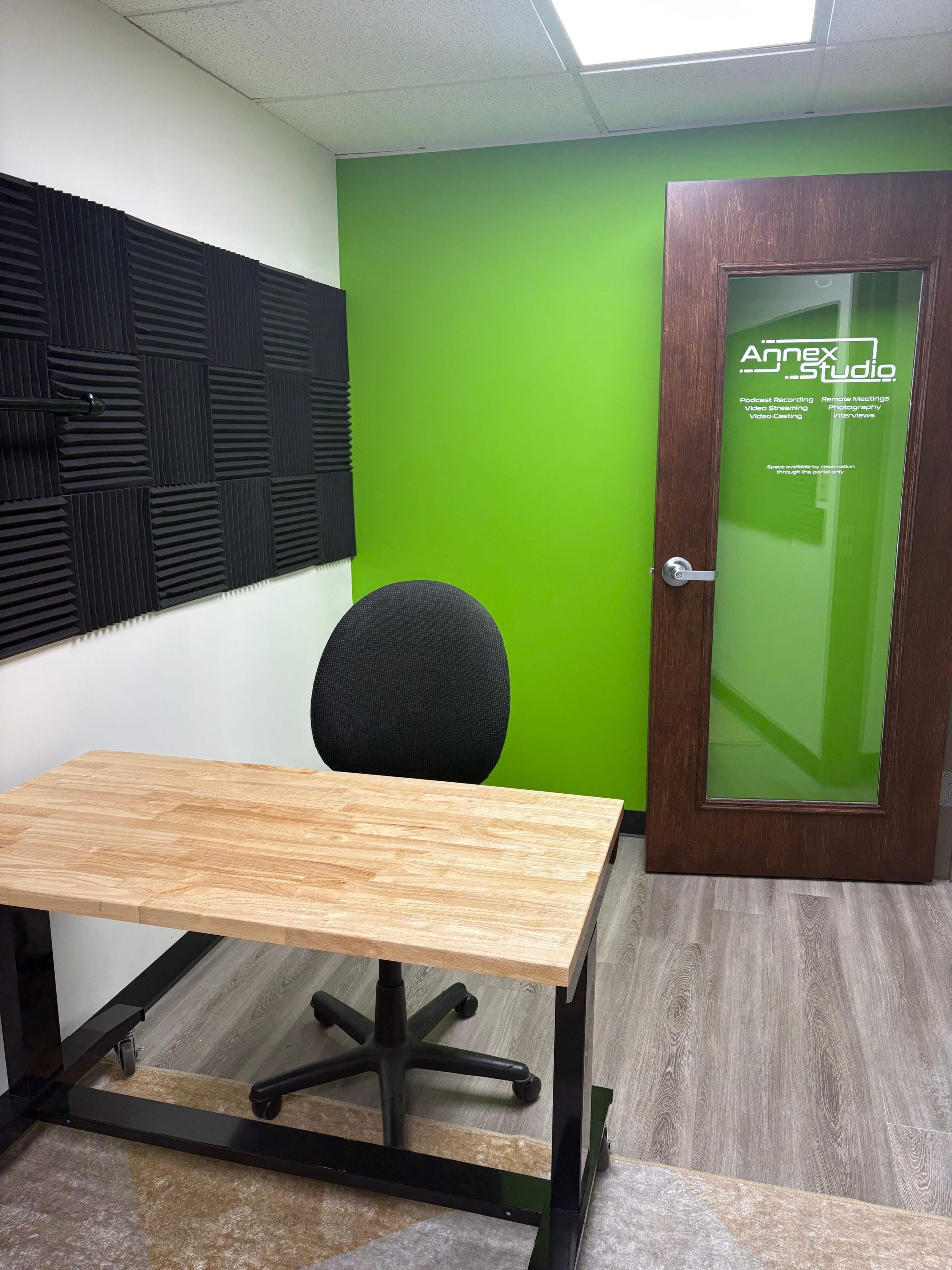 Audio Video Recording Studio in Metro St. Louis, MO Image in Jefferson Township, St. Louis, MO