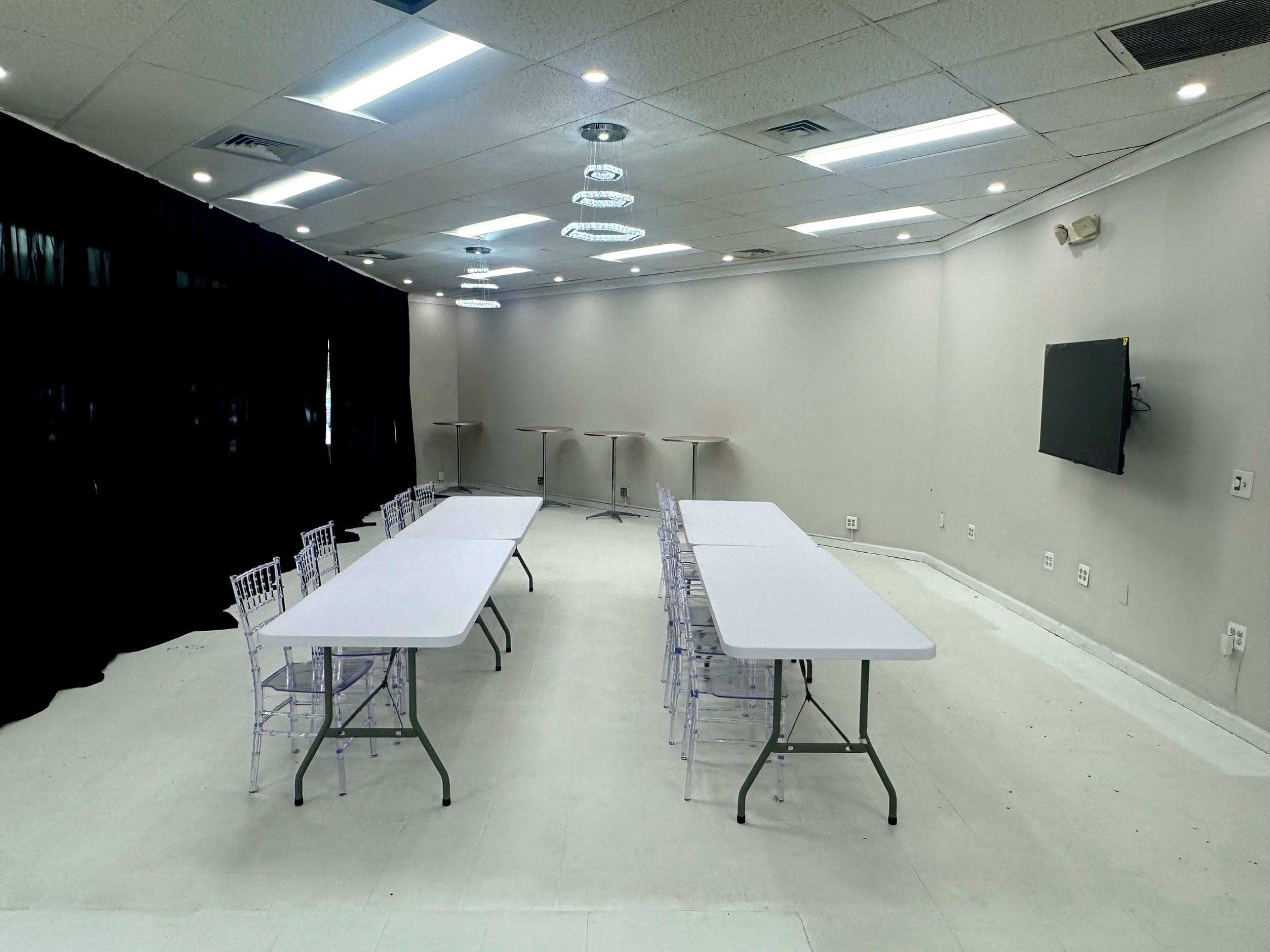 Modern Event Space with Flexible Packages & Add-Ons – Ideal for Any Occasion Image in Fort Washington, Ft Washington, MD