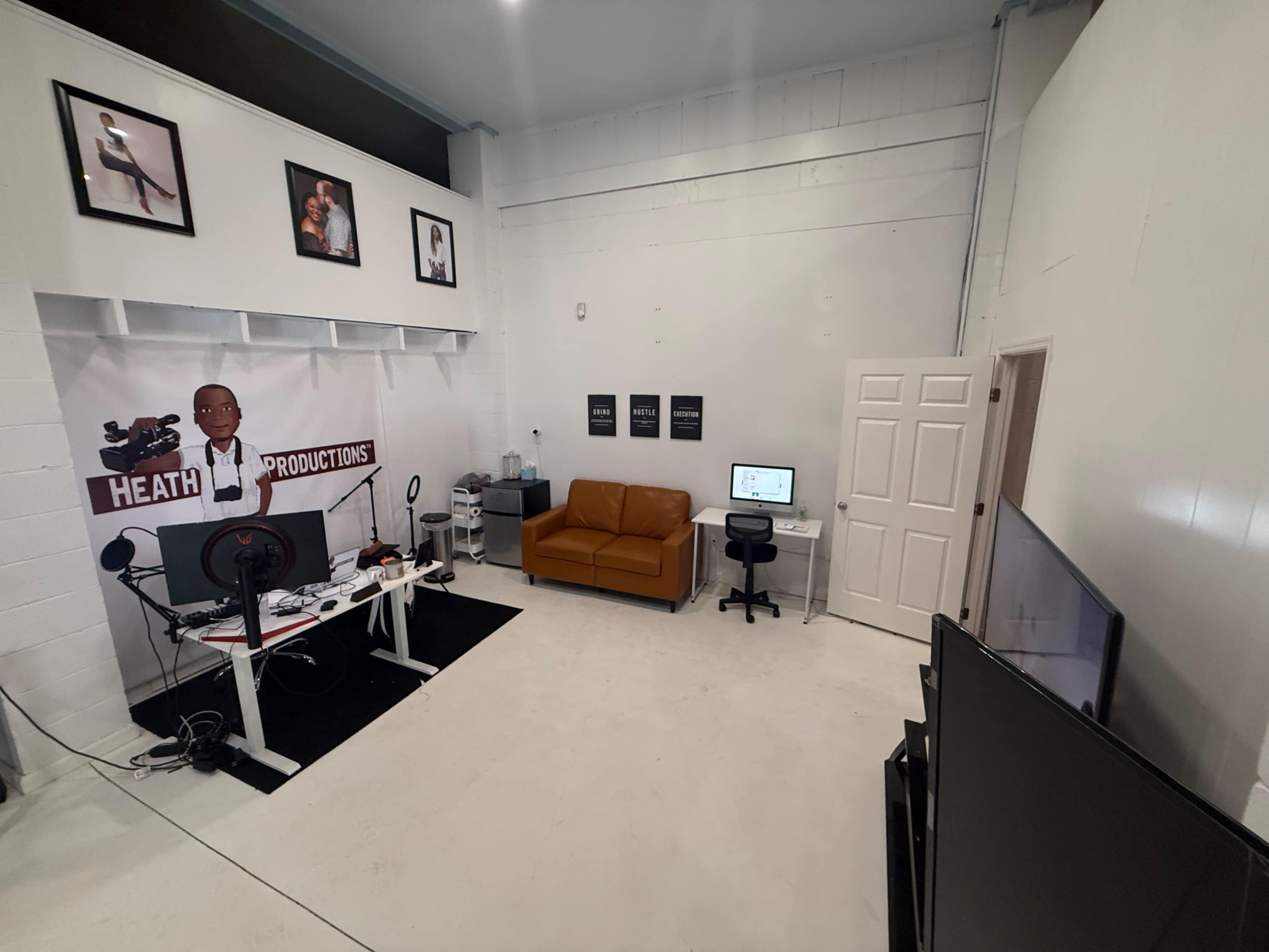 Modern Photography & Videography Studio in Summerville Image in , Summerville, SC