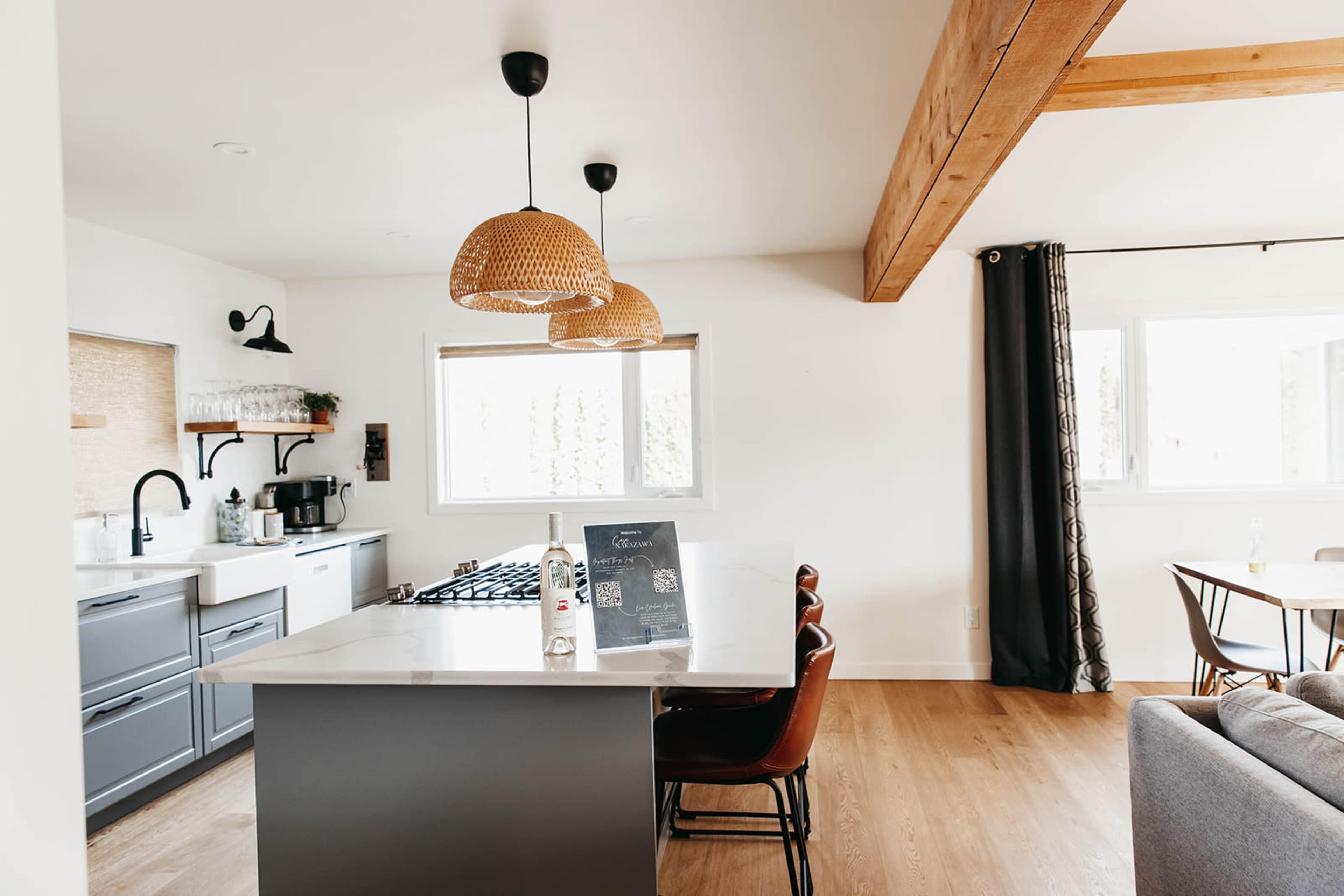 Okangan Lakeview Home Image in Summerland, Summerland, BC