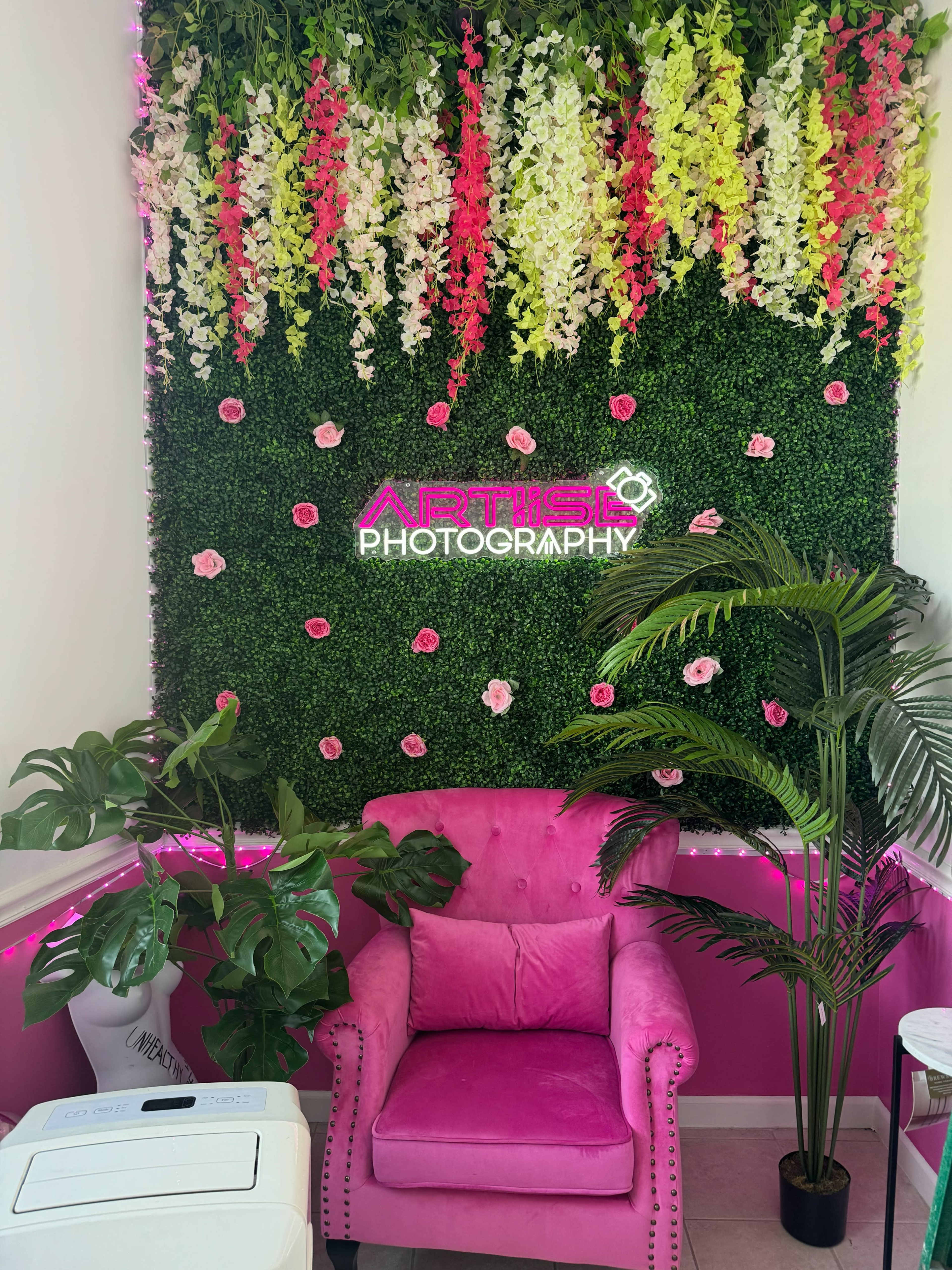 Cozy Chic Freeport Studio: NYC Vibes in Long Island Image in Hempstead, Freeport, NY