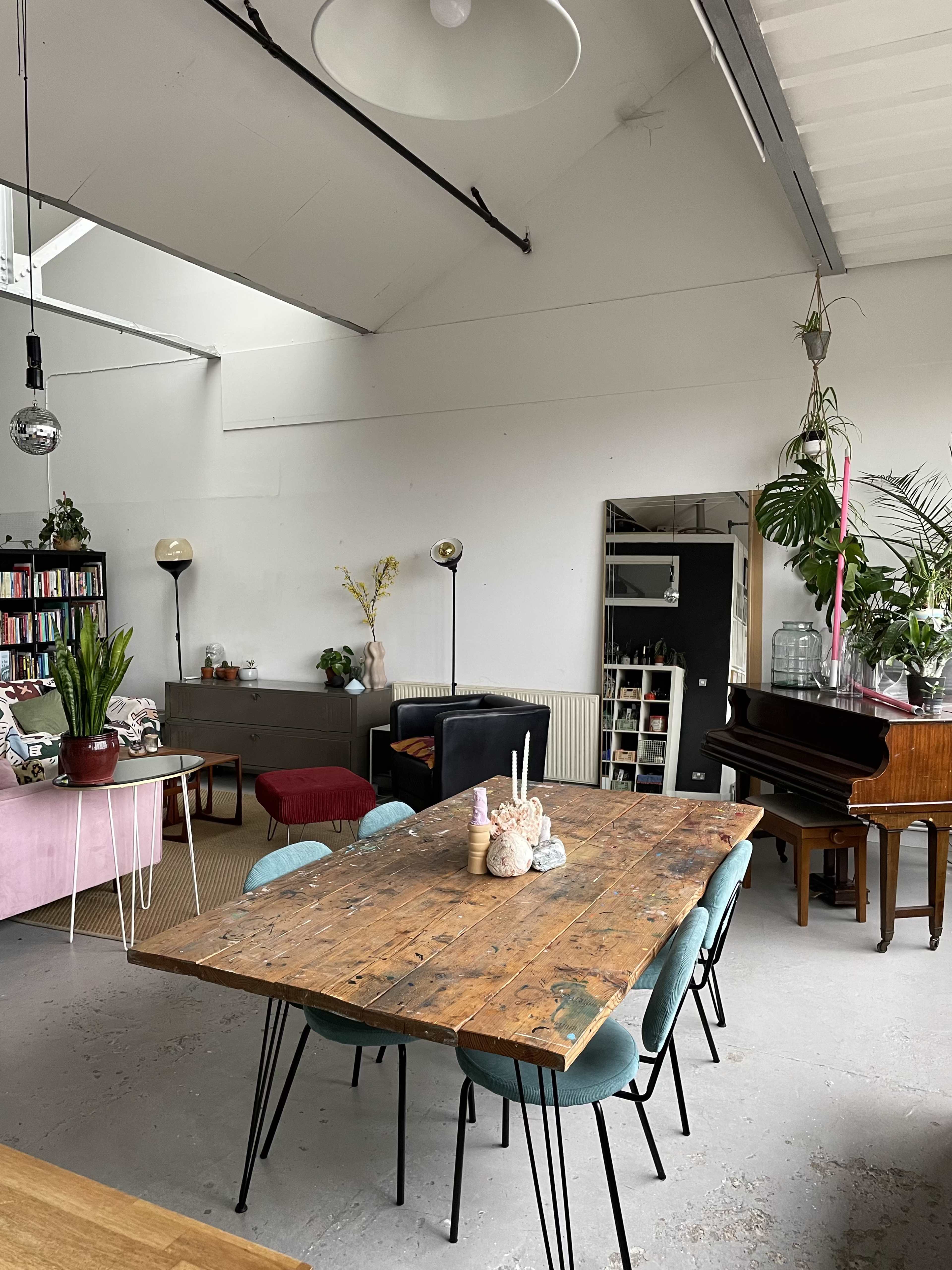 Converted Warehouse Flat in Hackney Wick - Bright and Spacious Image in Stratford, London, ENG
