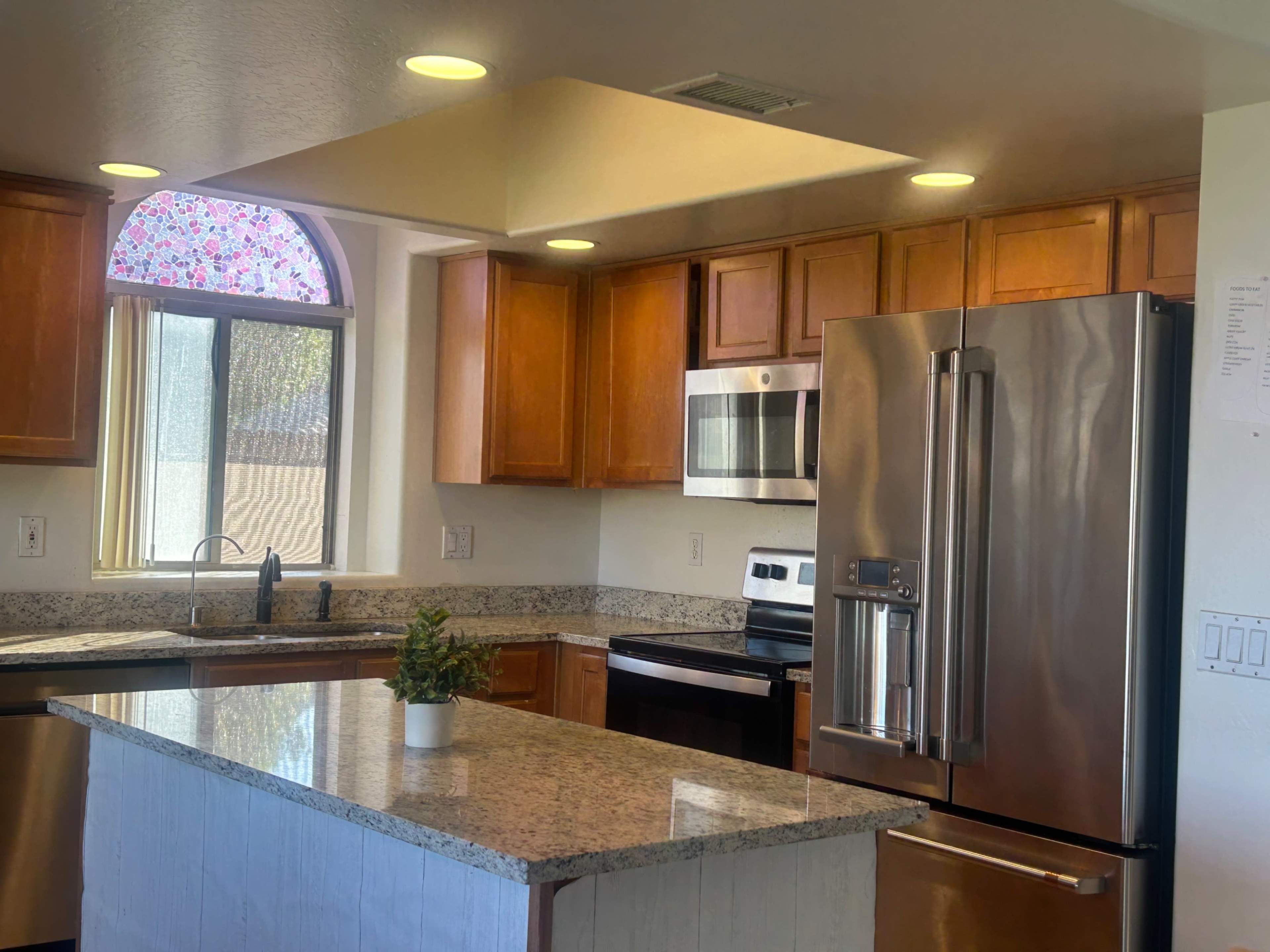 All-In-One Chef’s Kitchen Studio | Luxury Lounge & Backyard Included Image in Cobblefield HOA, Glendale, AZ