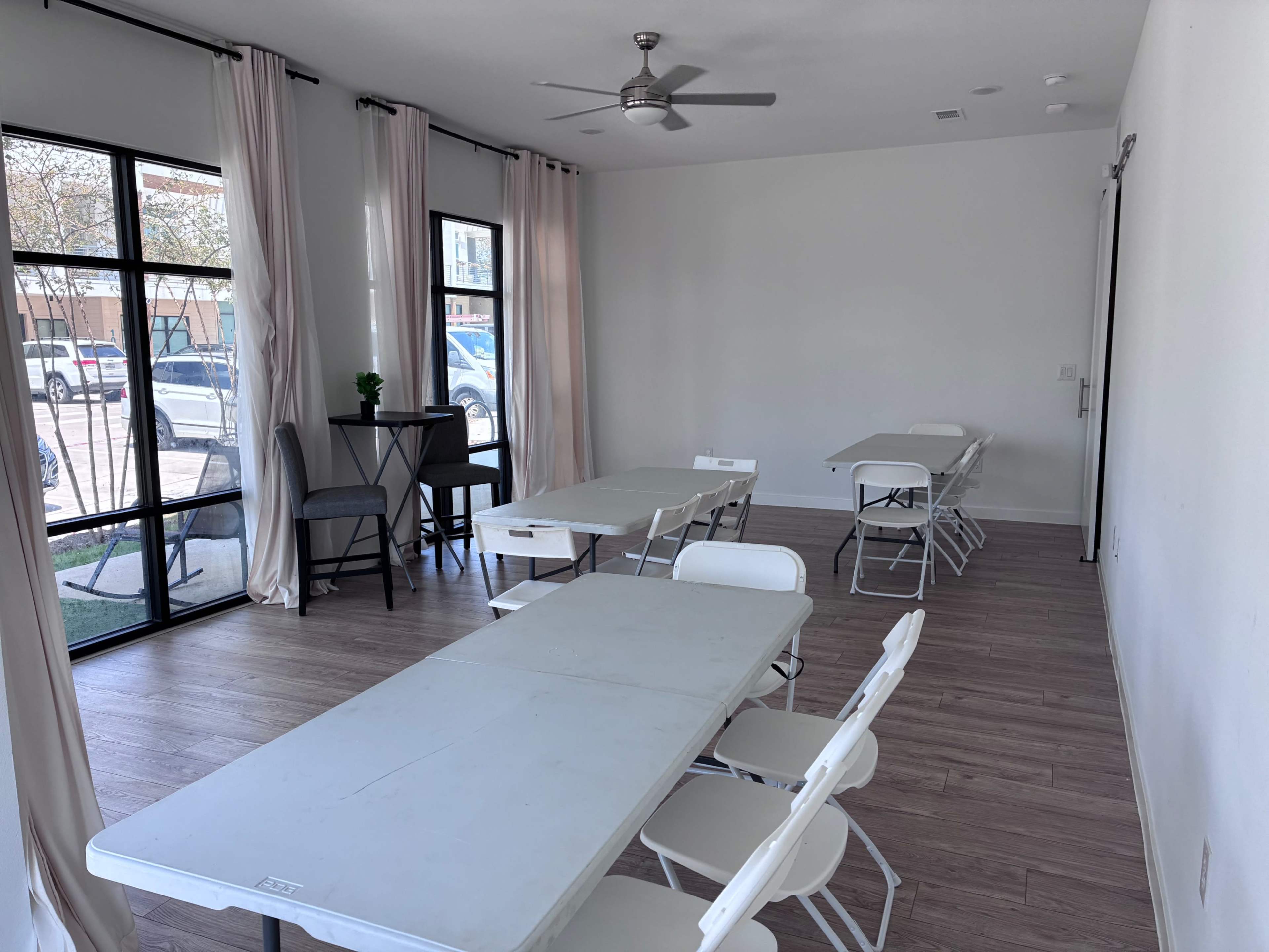 East Austin Space with natural light. Image in Pecan Springs-Springdale, Austin, TX