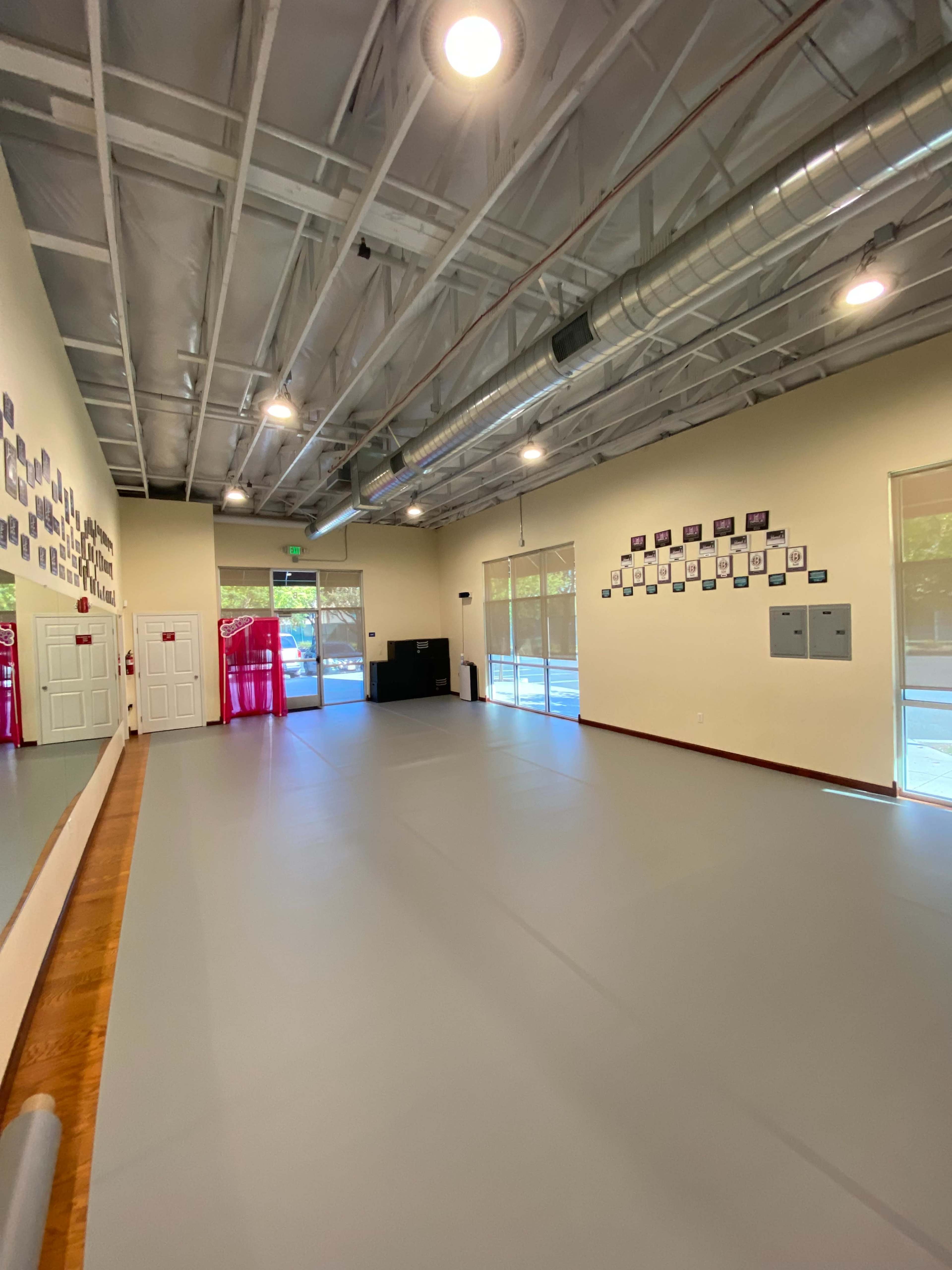 Dance/Fitness/Yoga Studio with great location and amenities. Image in Oakley, oakley, CA