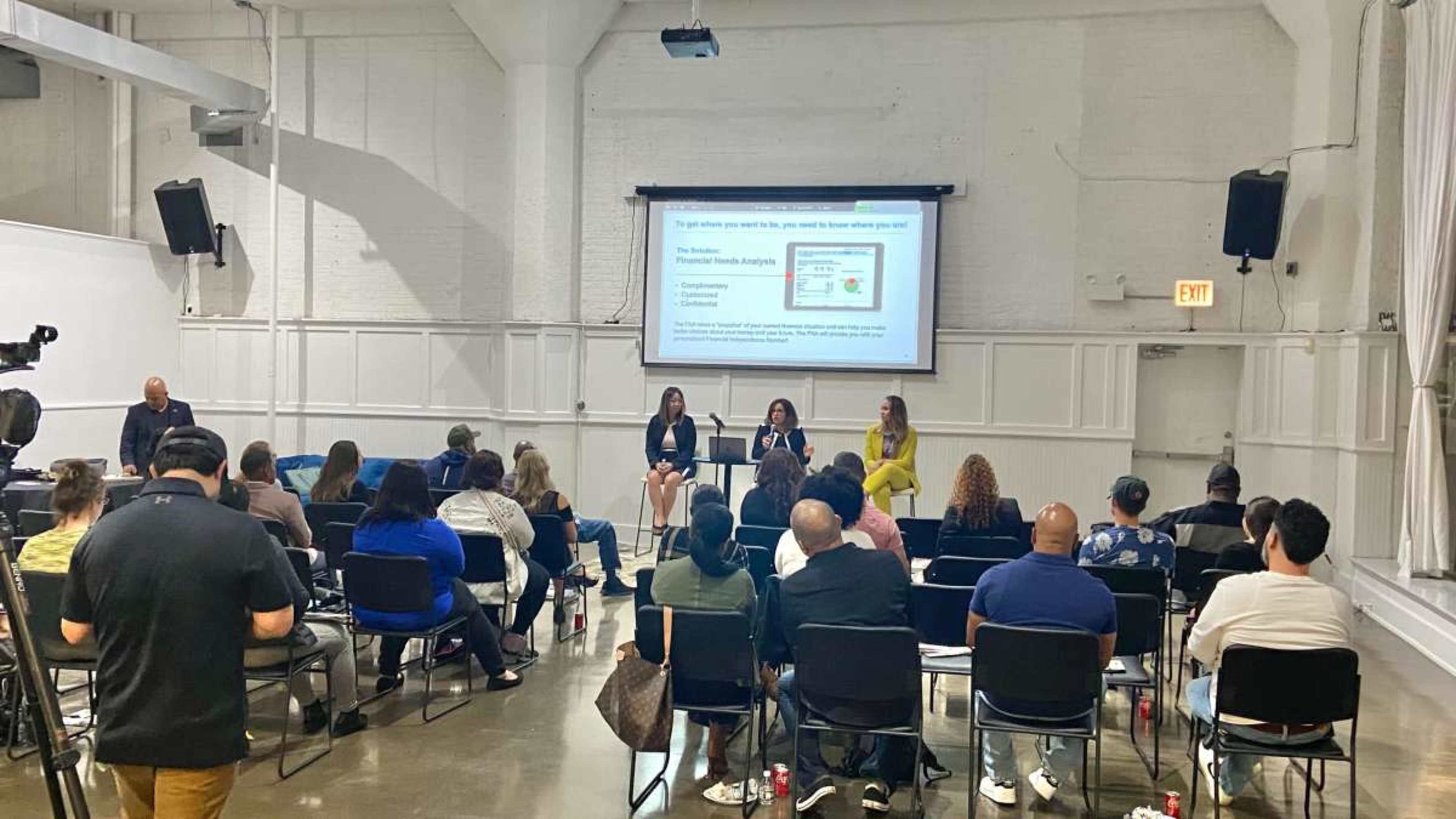 Bright Open South Loop Showroom & Gallery Image in Near South Side, Chicago, IL