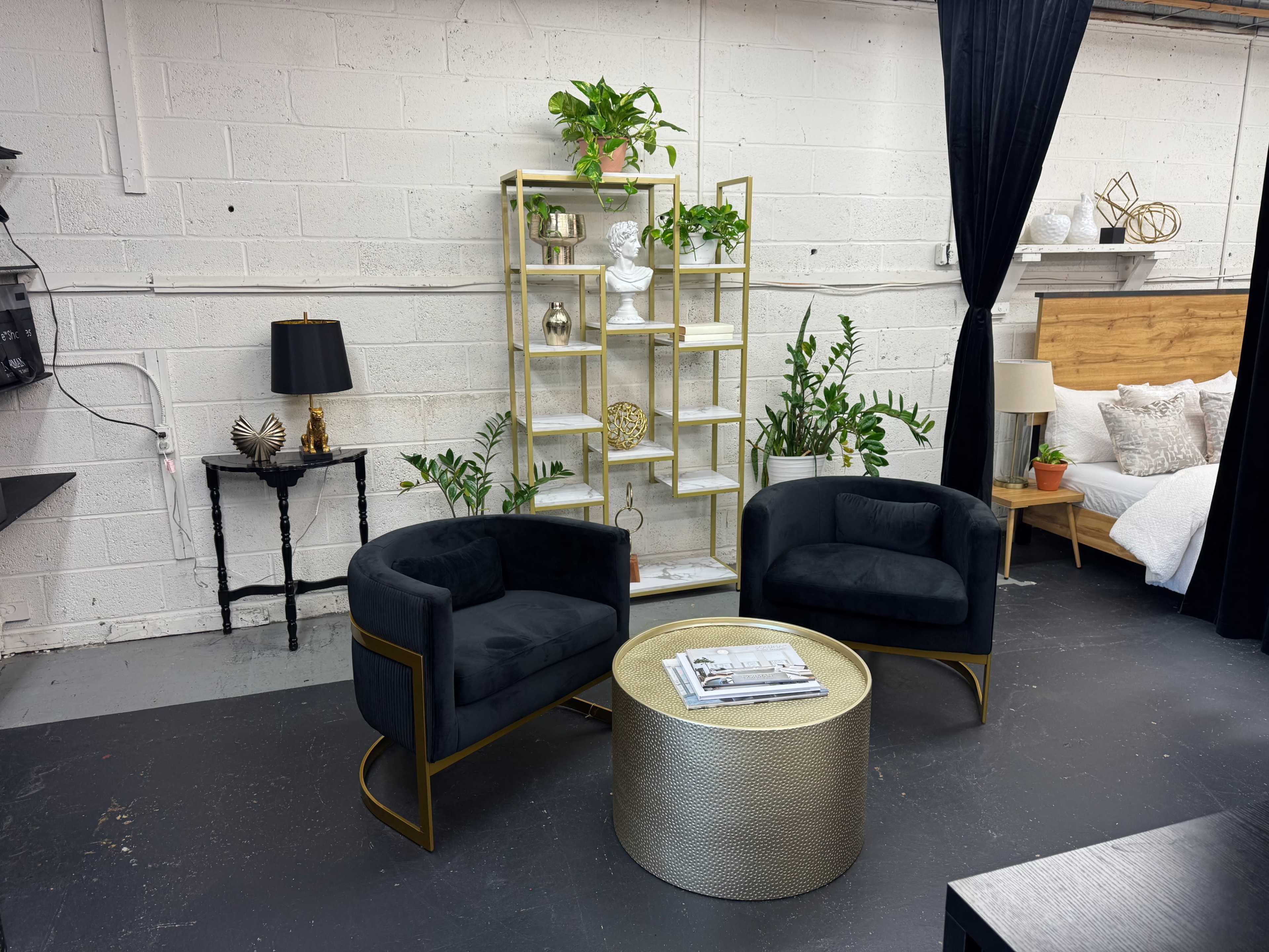 Downtown Studio with chic, modern and classic vibes Image in Hyattsville, hyattsville, MD