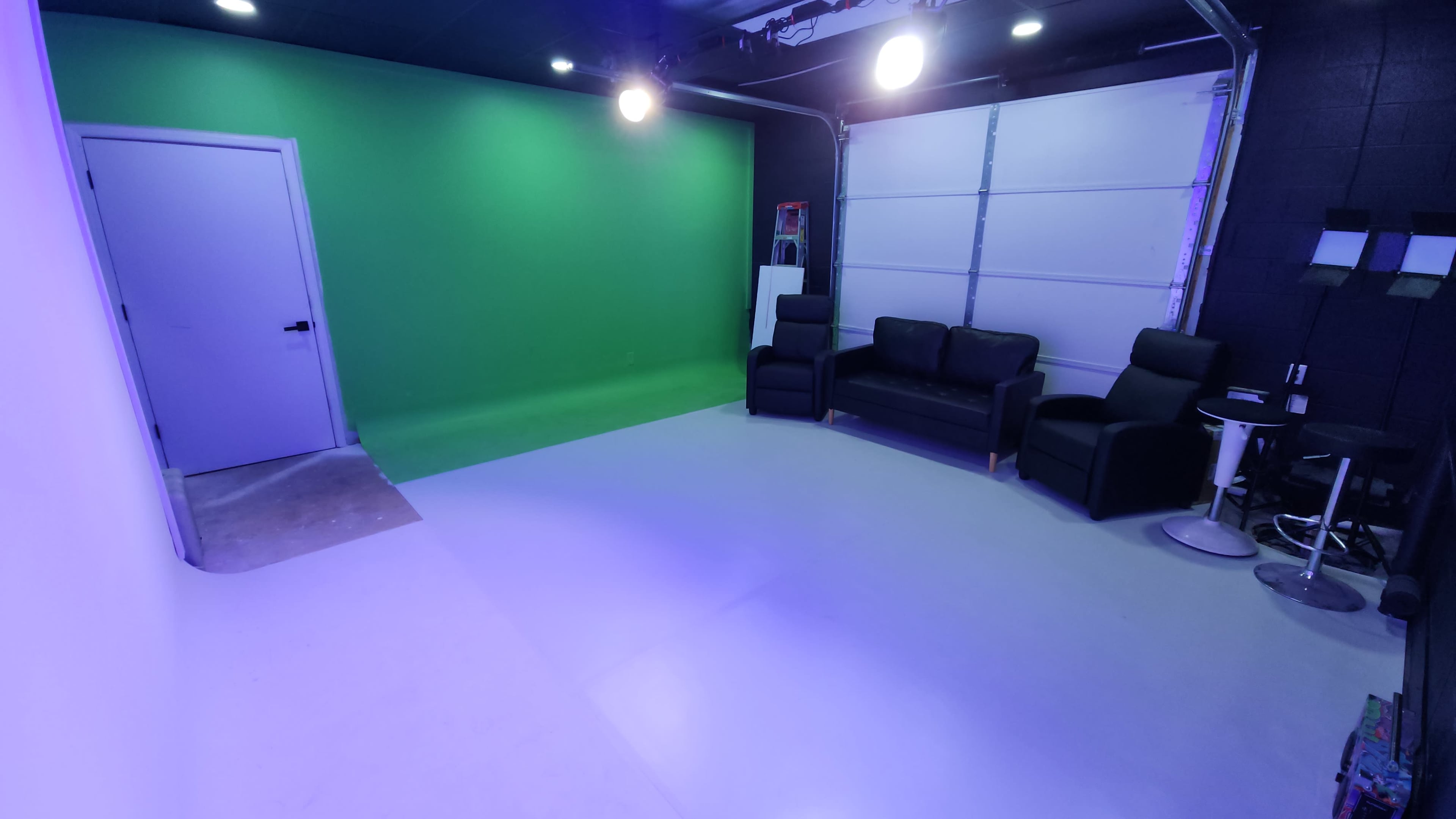 Photography/Videography Studio (White/Green Cyclorama & Lights) Image in Durham, Durham, NC