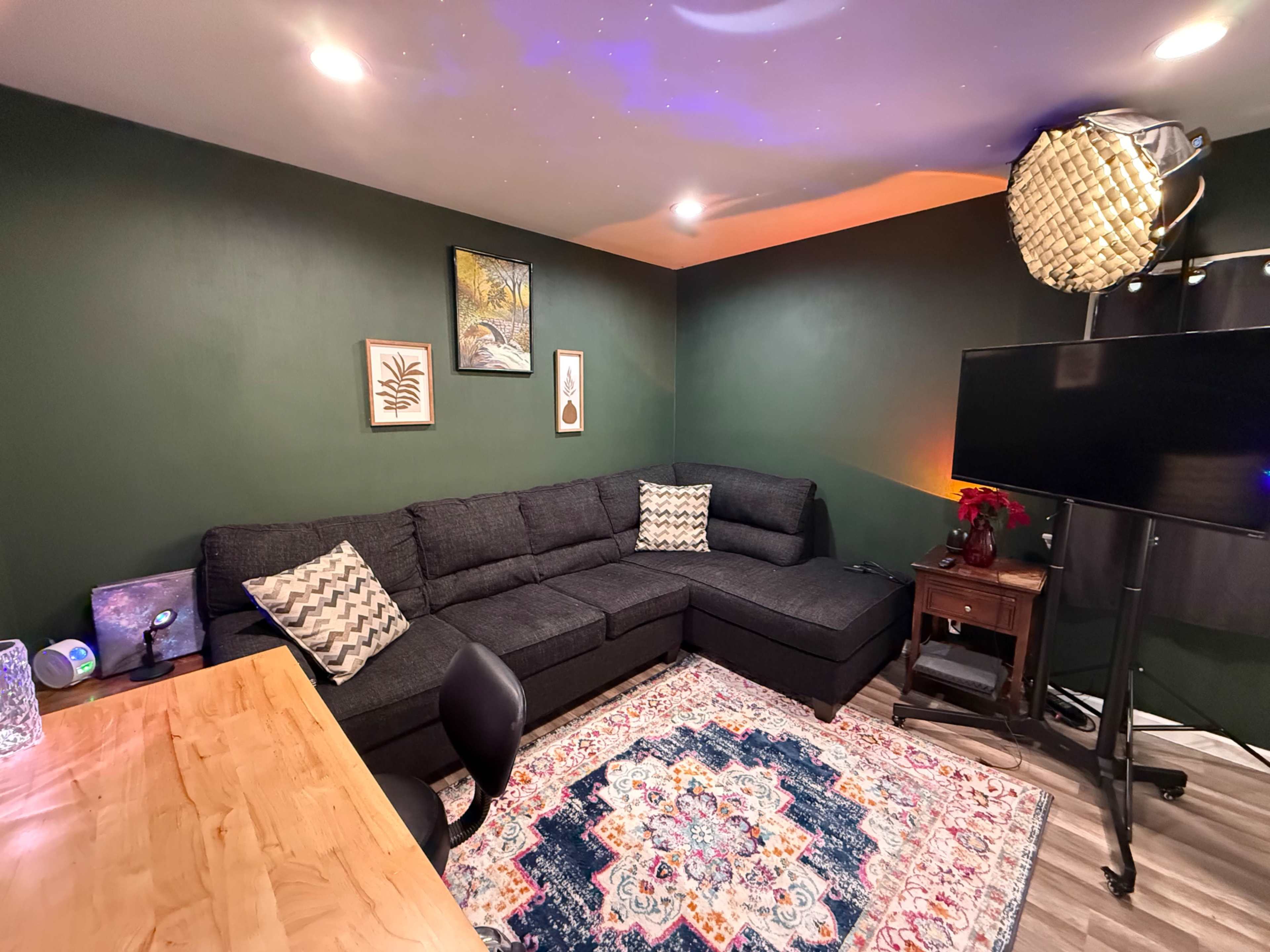 Cozy Podcast room with Lighting and audio Gear Image in Randolph, Randolph, NJ
