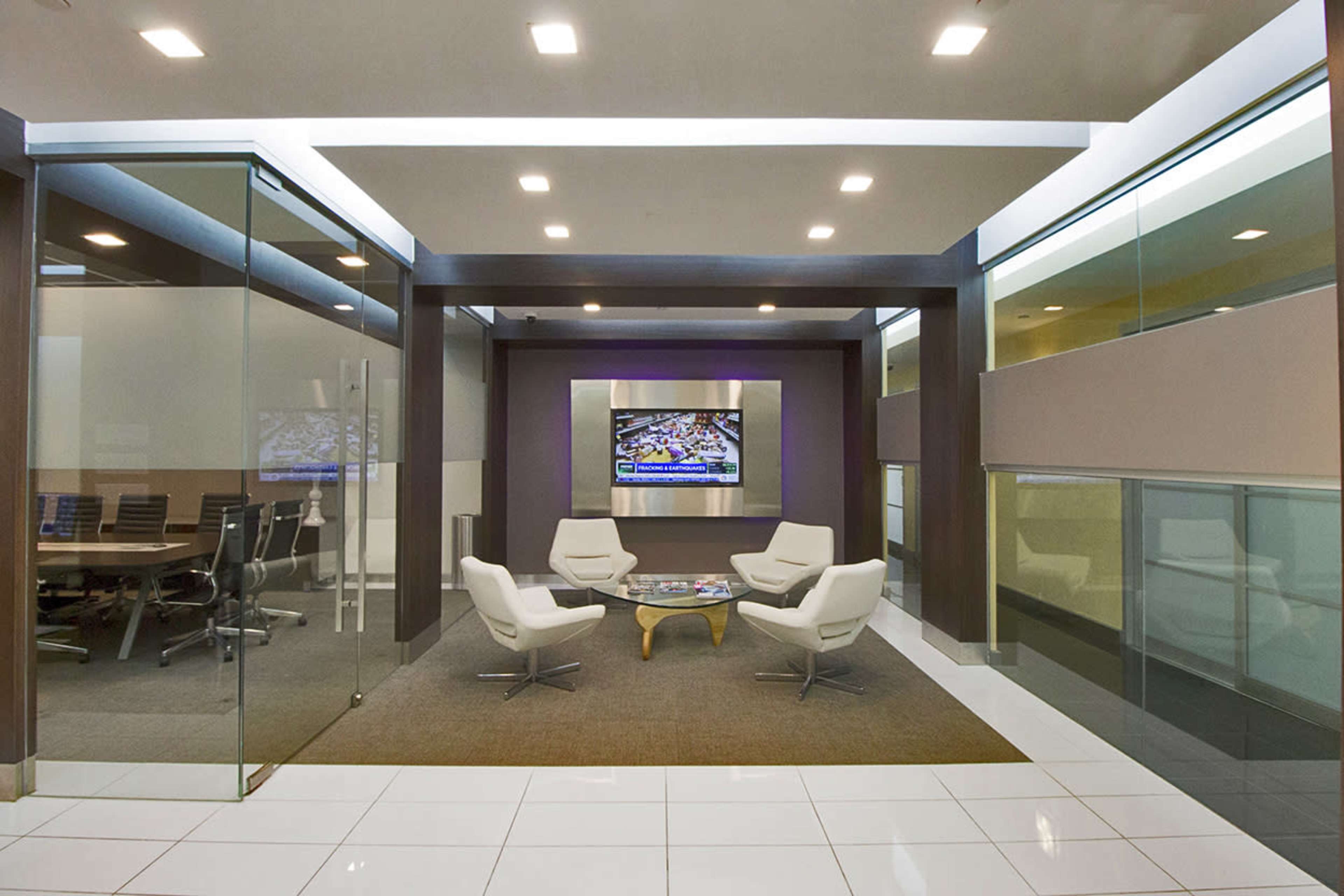 Modern Meeting Room C for 12 - Meeting Room C - HS Image in Midtown, New York, NY