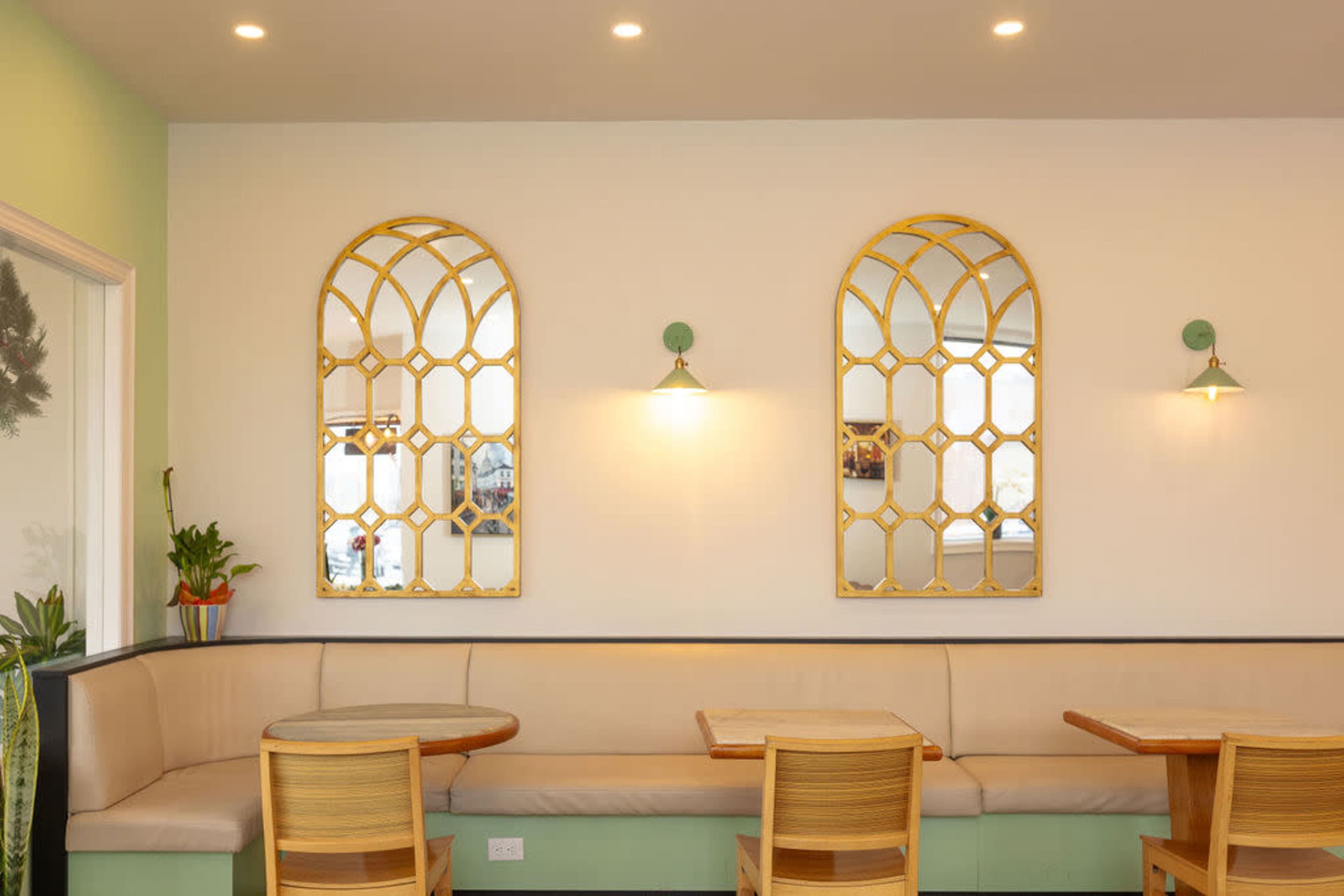 Bright & Inviting Cafe Near Downtown Aurora Image in Aurora, Aurora, ON