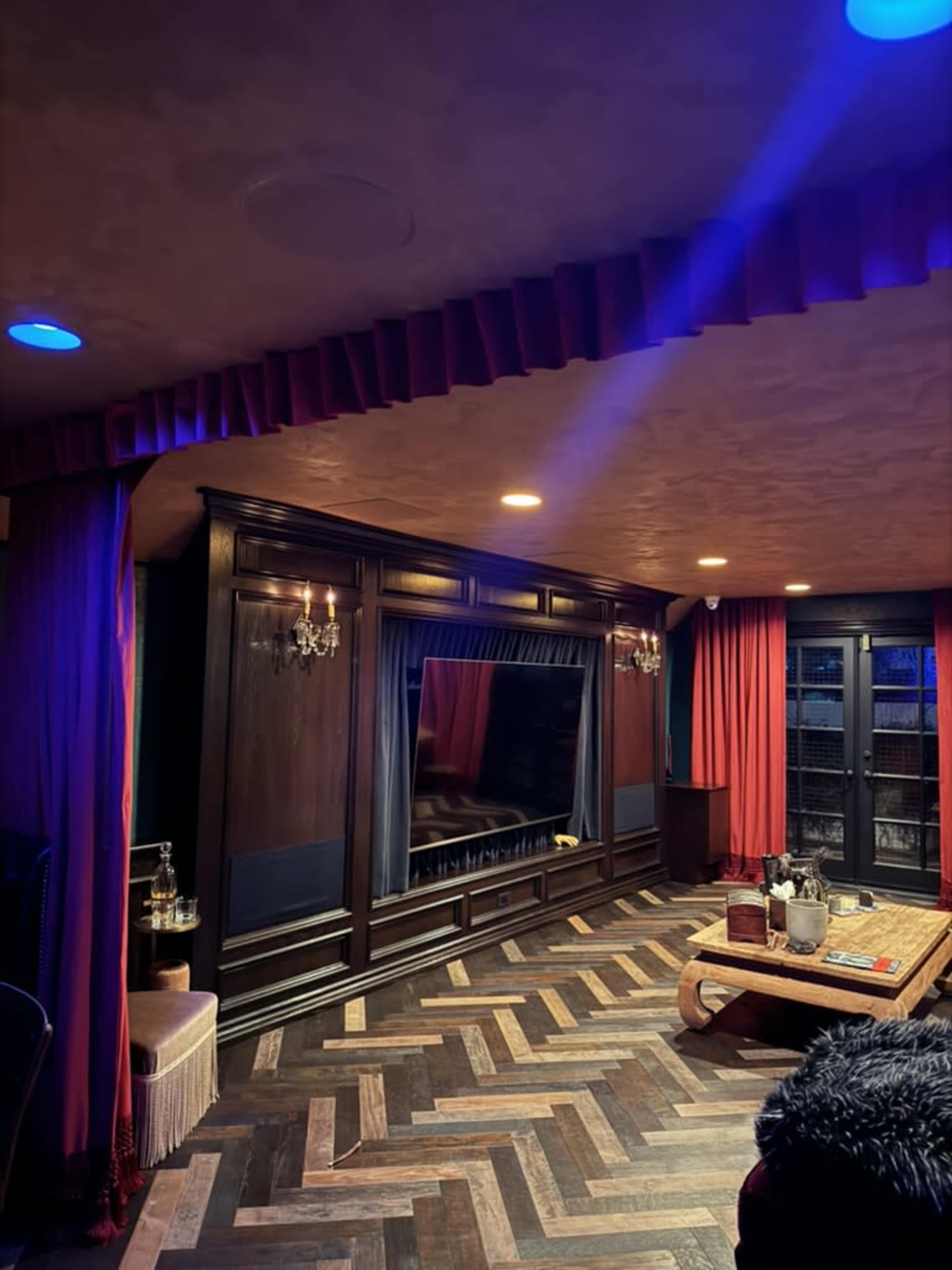 Twin Peaks Inspired Bar, Media Room, Bordello Poker Lounge Image in Los Feliz, Los Angeles, CA