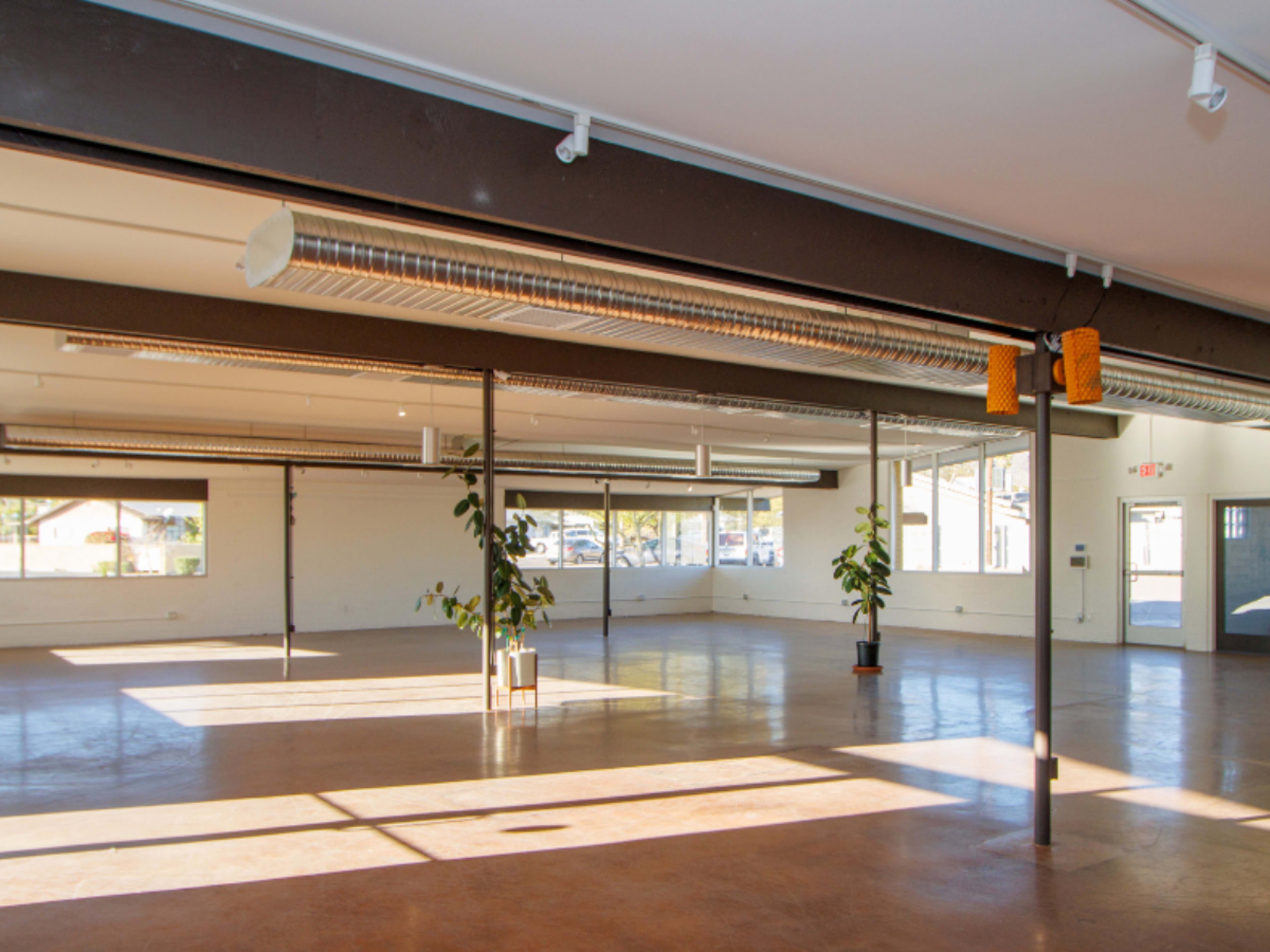 Historic Mid Century Modern Space in North Central Phoenix Image in North Mountain Village, Phoenix, AZ