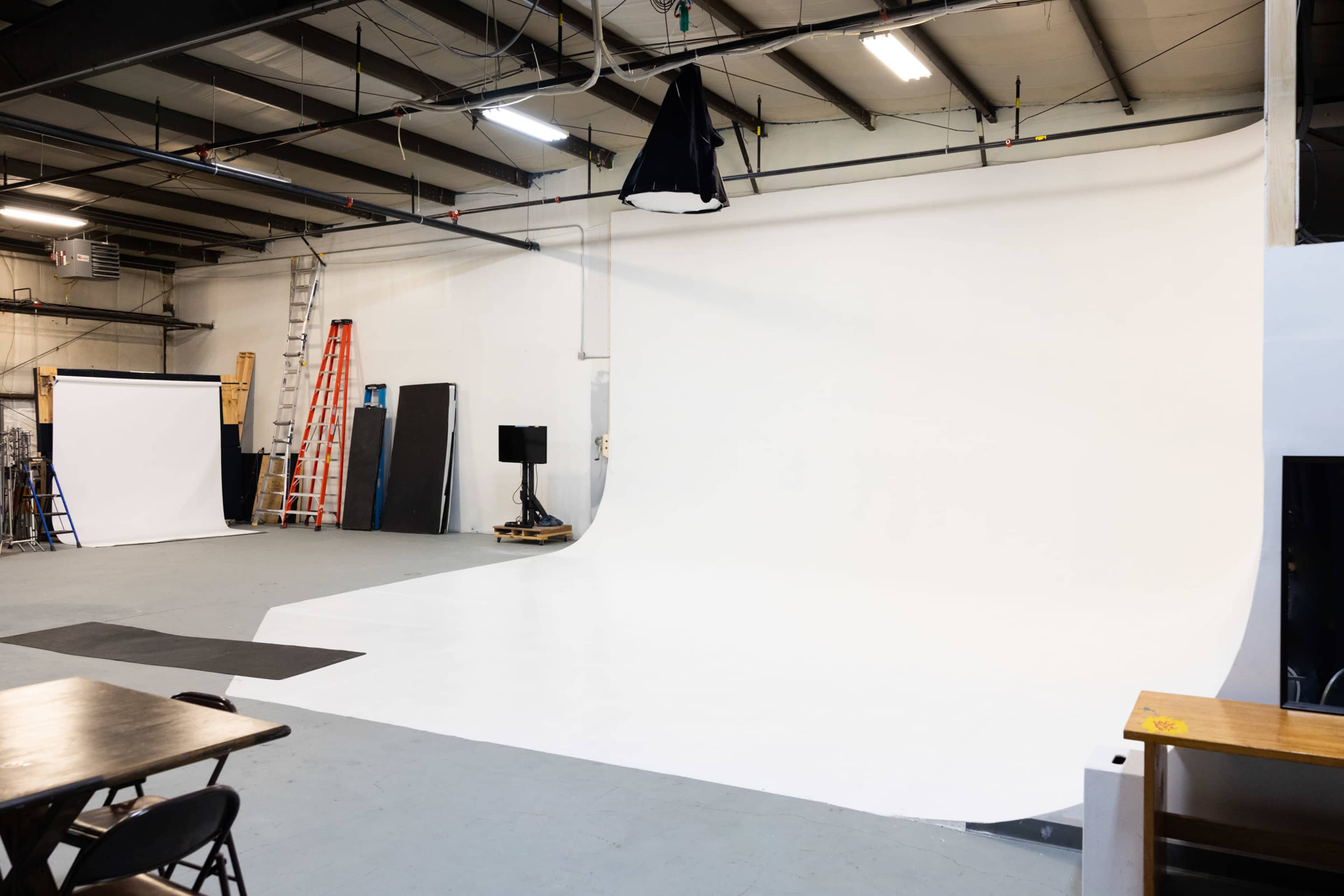 Expansive Studio for Video Production and Photography with 38ft Cyclorama and Buildable Sets Image in East Providence, East Providence, RI