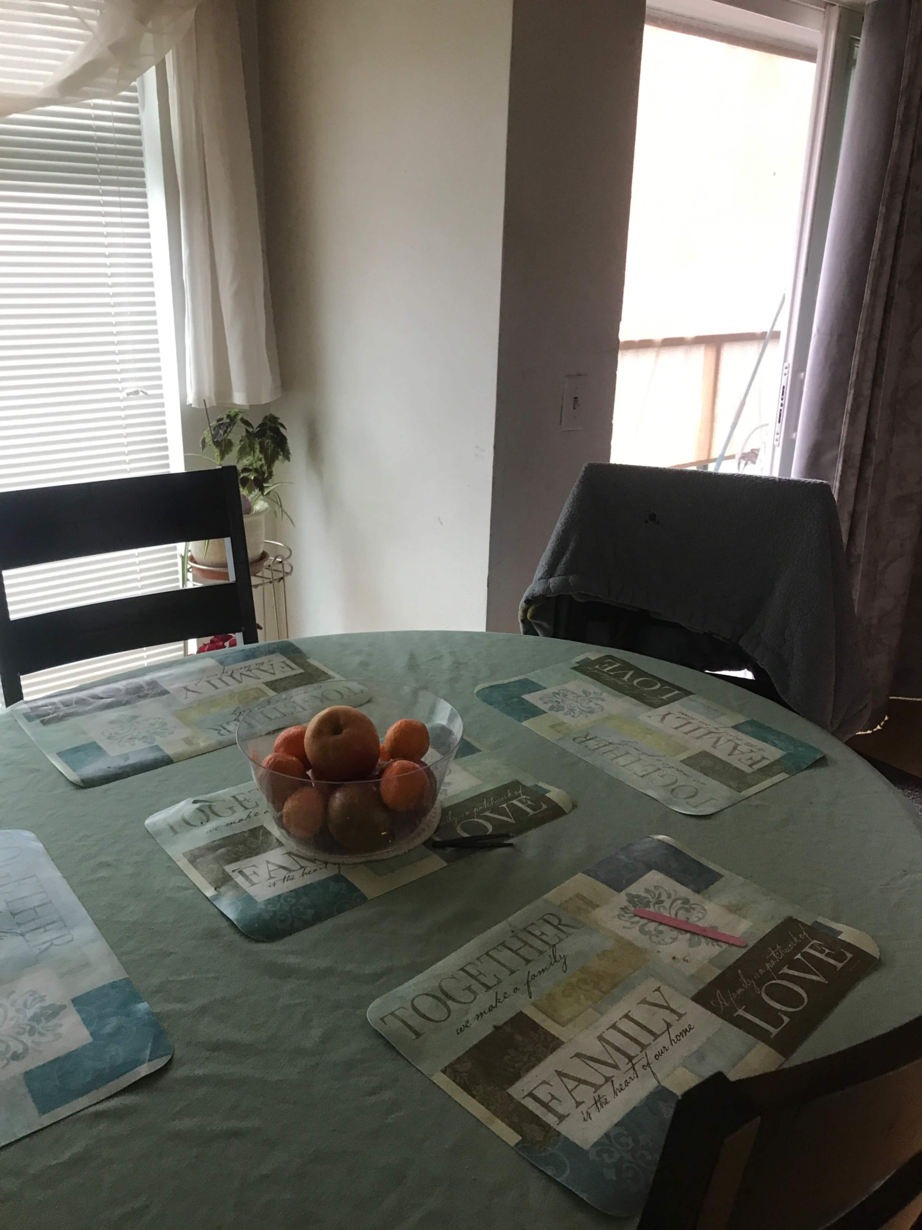 Urban getaway,studio,spacious cool vibes Image in Tukwila, Tukwila, WA