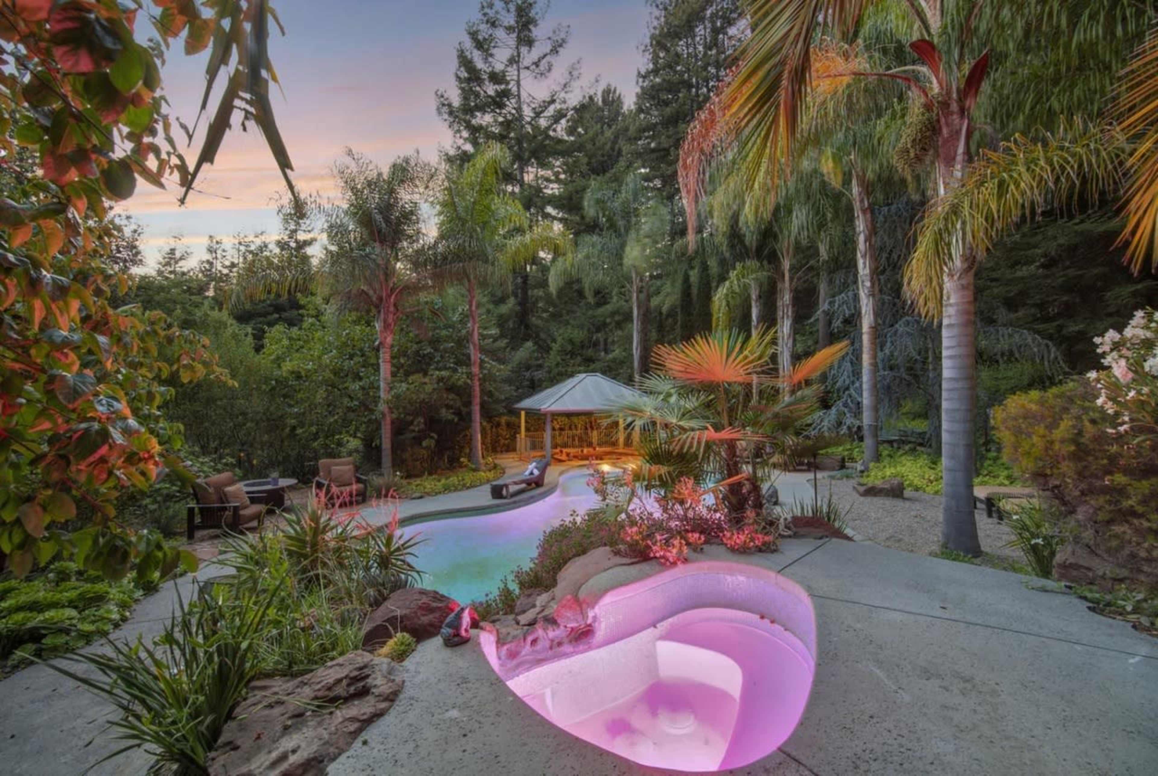 Modern Redwood Retreat with Pool Image in , los gatos, CA