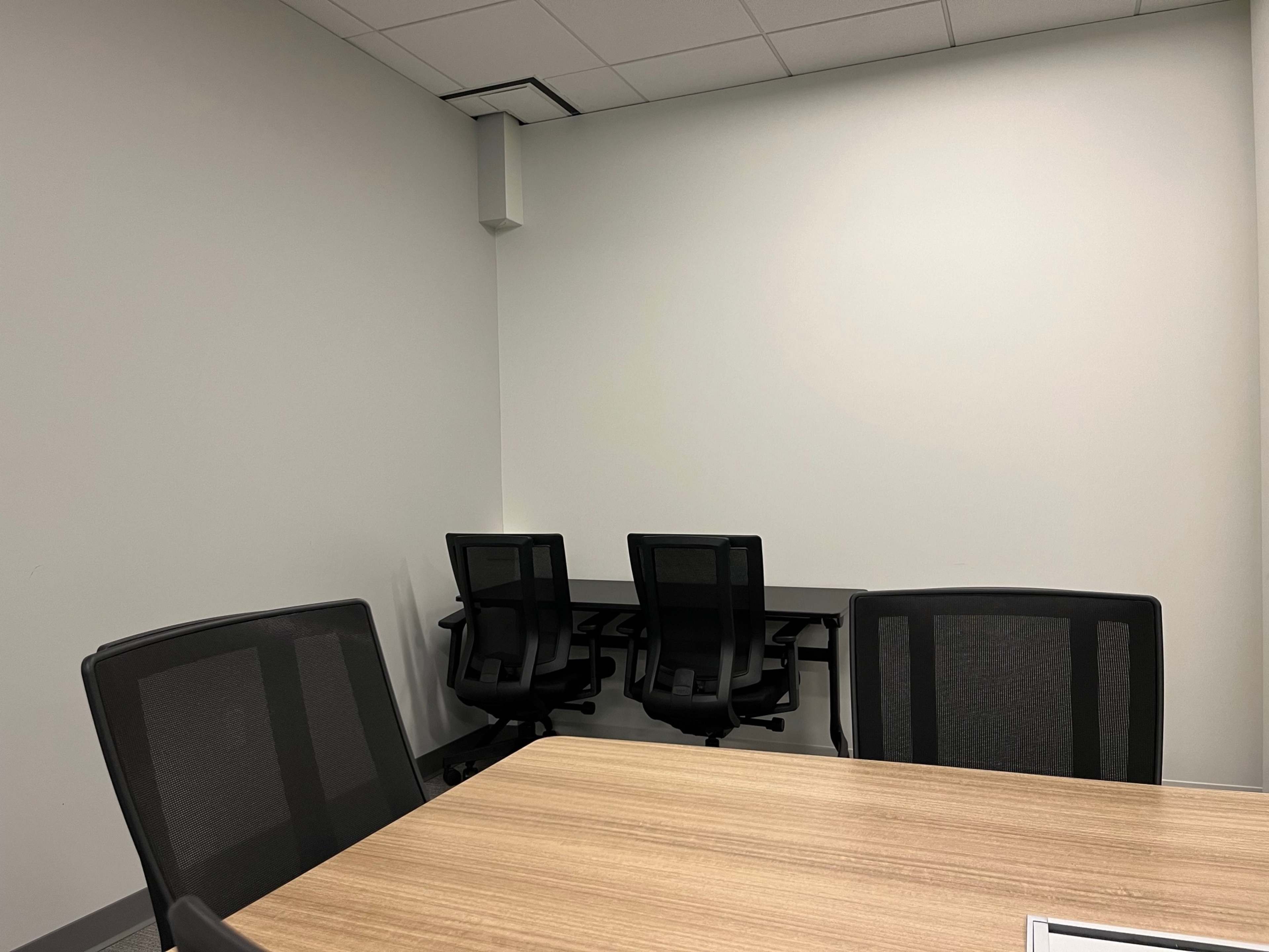 Evergreen Meeting Room - Venture X Greenwood Village Image in Greenwood Village, Greenwood Village, CO