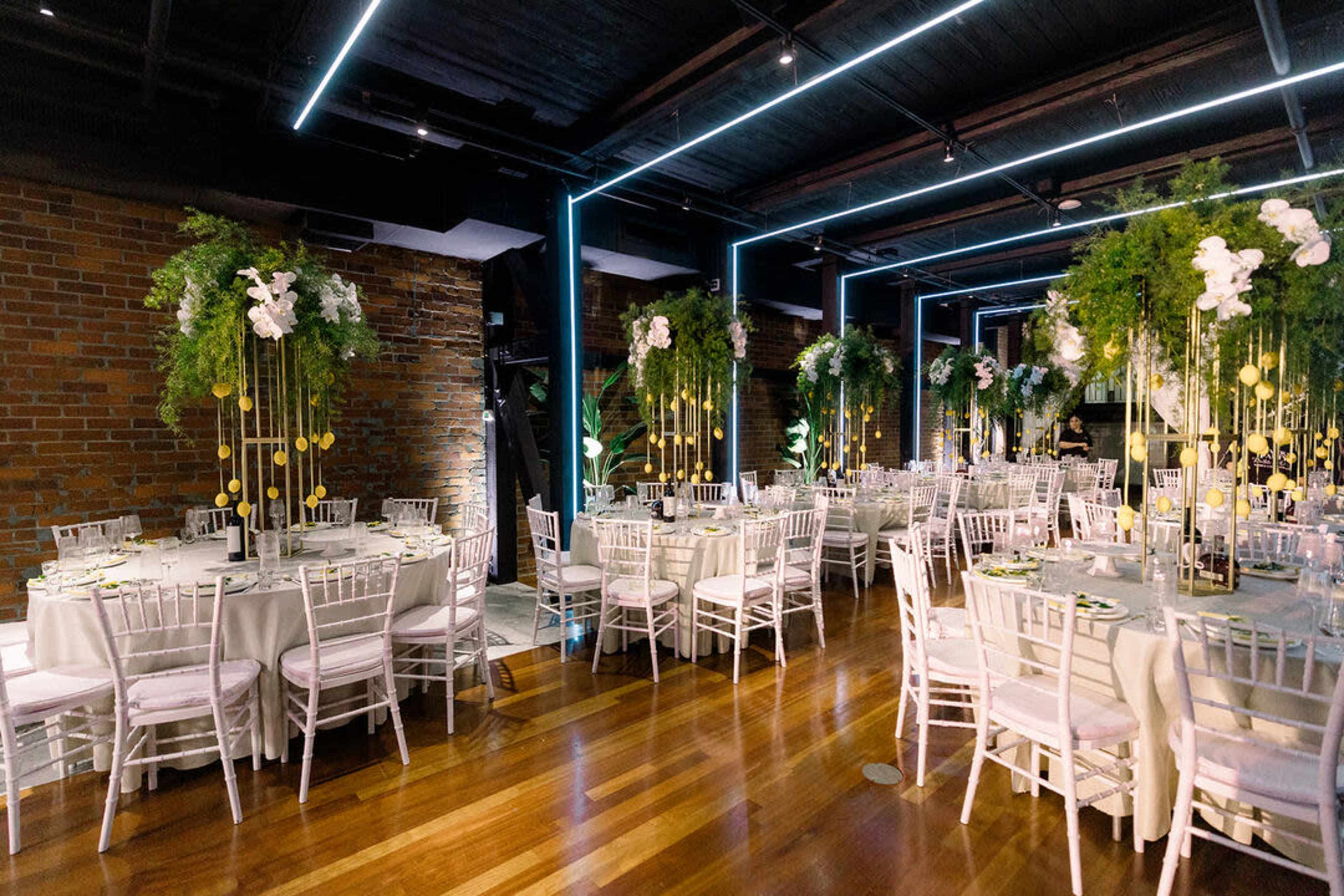 Elegant Downtown Event Hall with Stage & Full Bars Image in Old Sacramento, Sacramento, CA