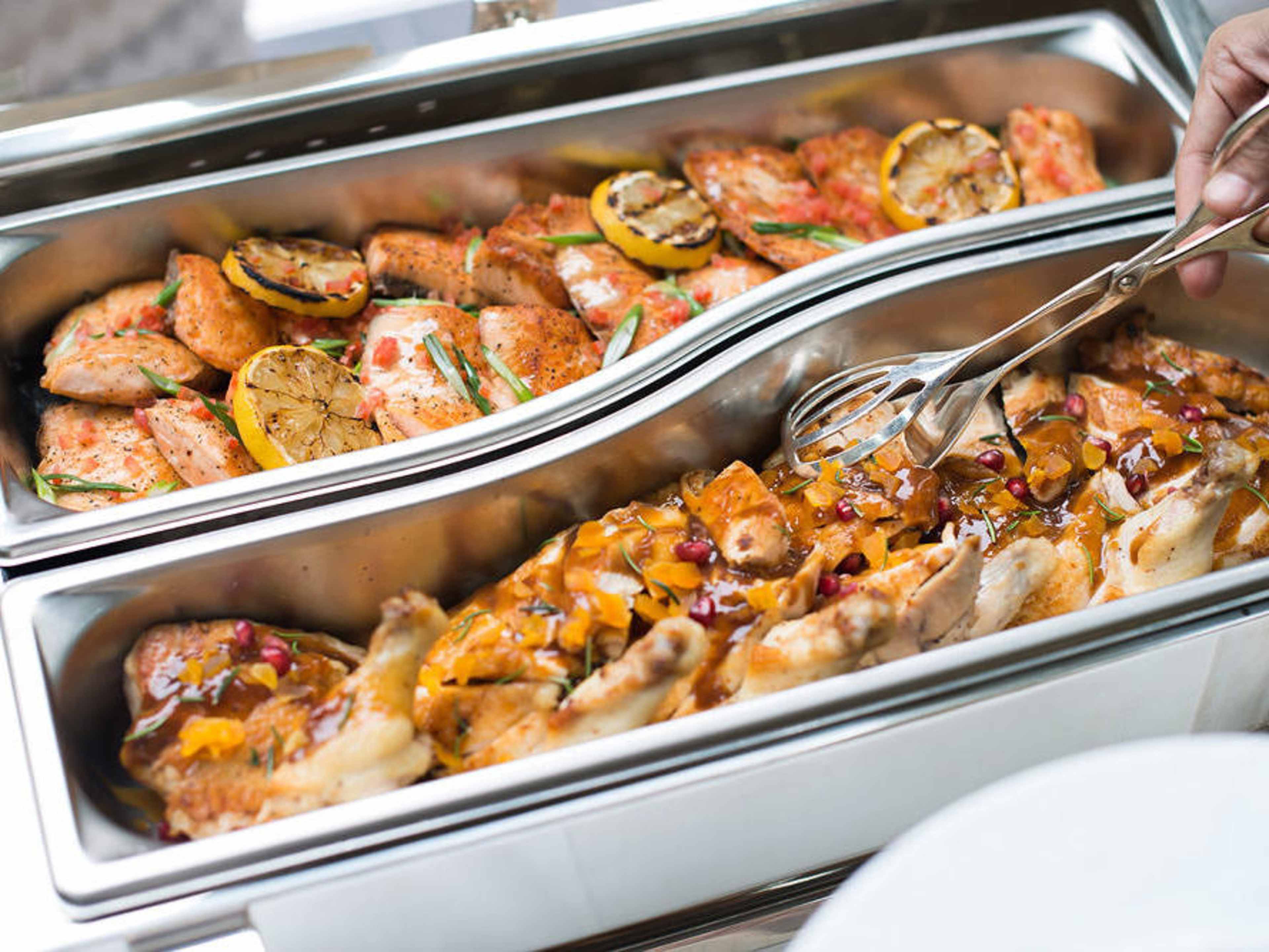 Hot Lunch/Dinner Entrées (specify choice)