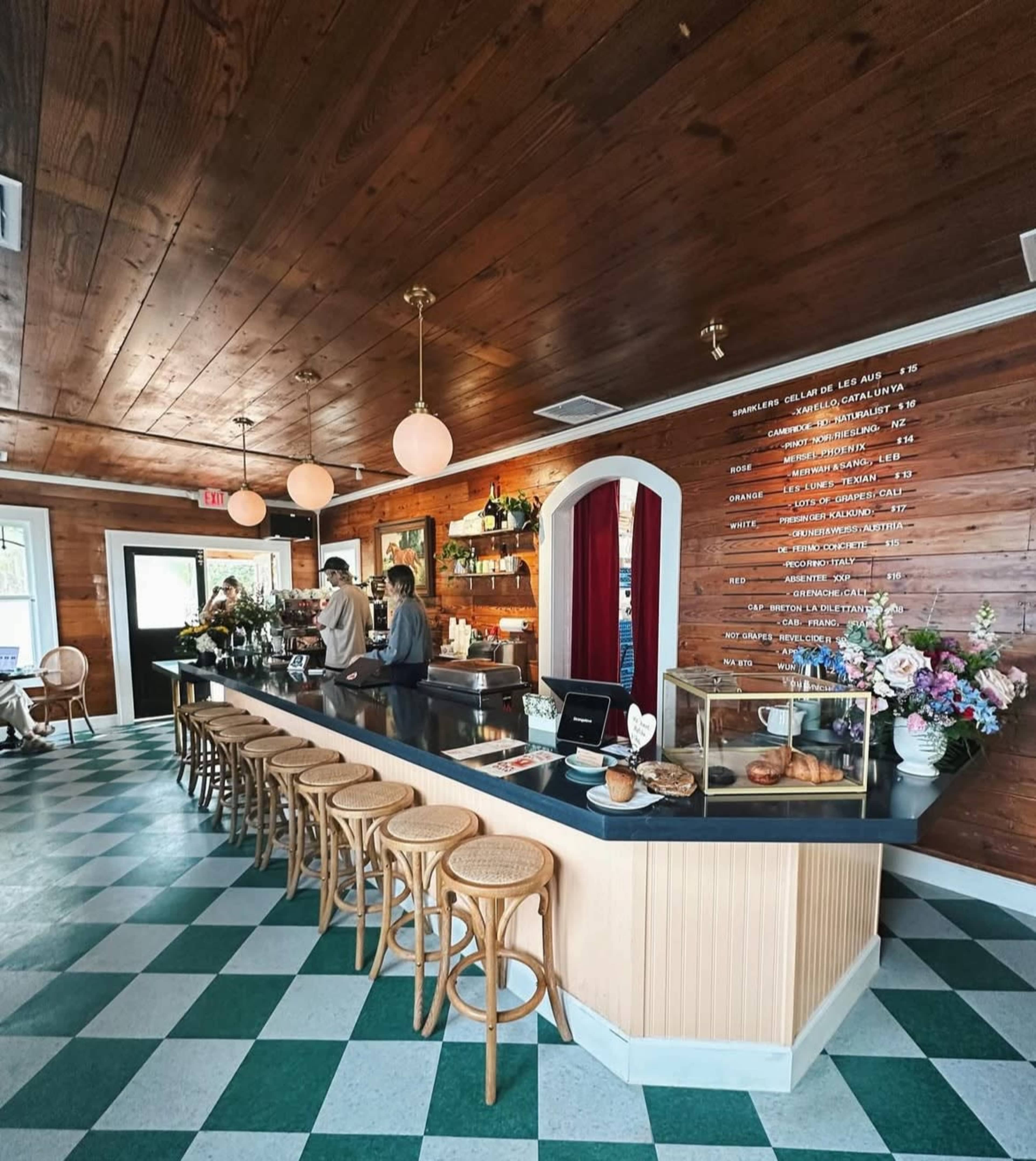 Charming Vintage Cafe Bungalow in East Austin Image in Holly, Austin, TX