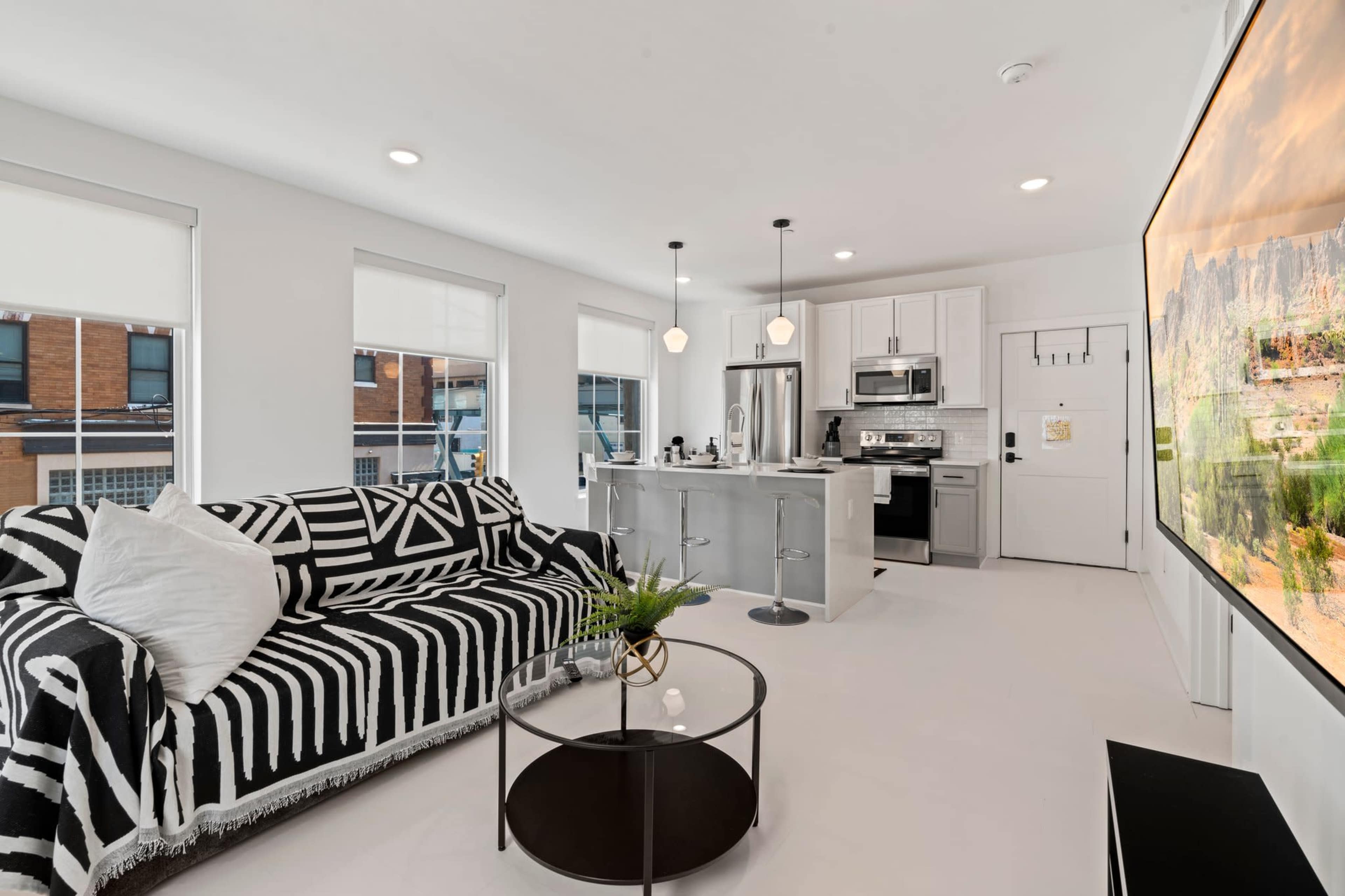 Sophisticated & Intimate Creative Space with Overnight Stay Options Image in North Philadelphia, Philadelphia, PA