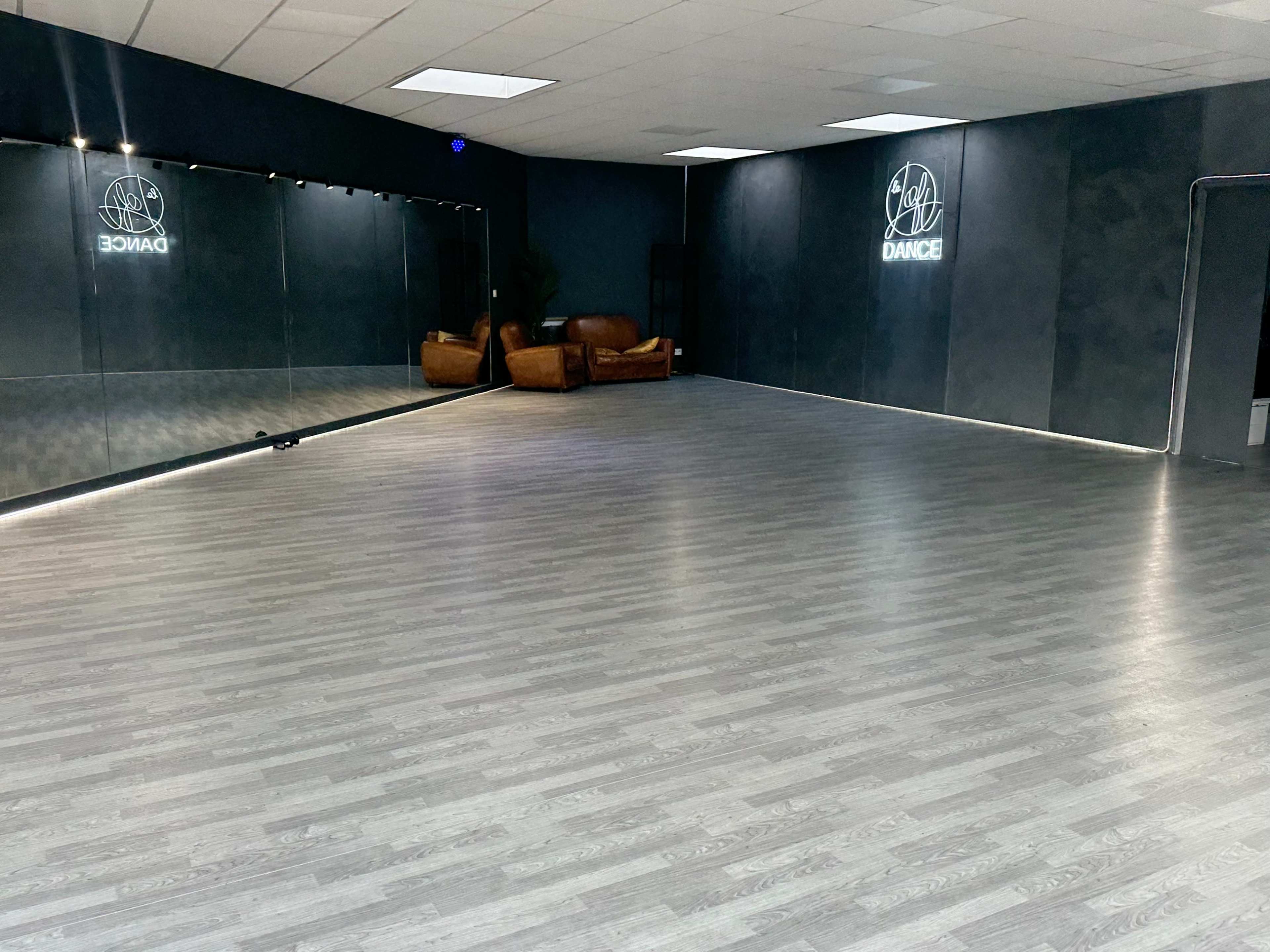 salle de danse Image in , SArtrouville