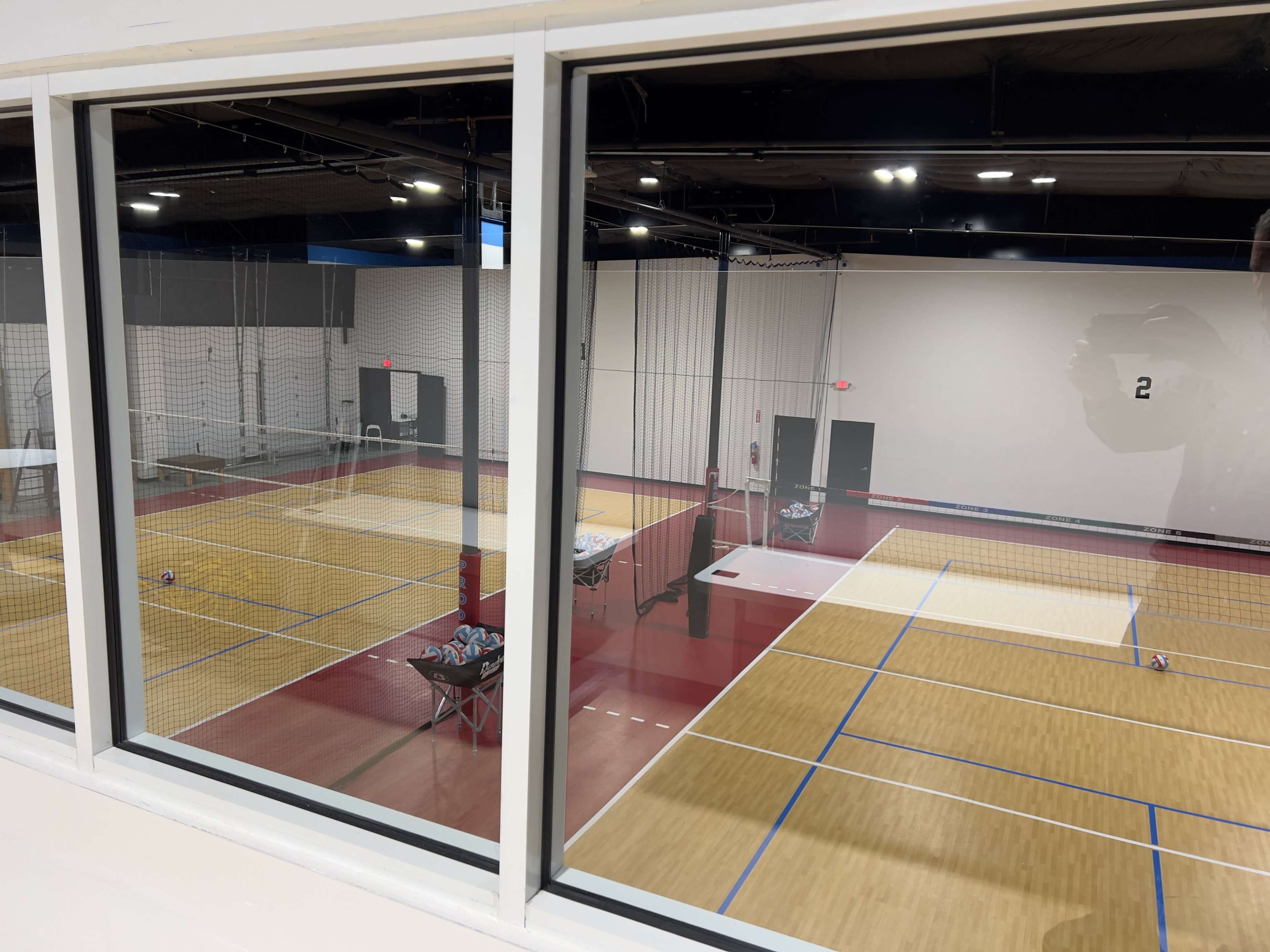 2 large open spaces in Somers, 4 gyms (2 courts + 2 courts), 15,000 square feet! Image in Somers, Somers, NY
