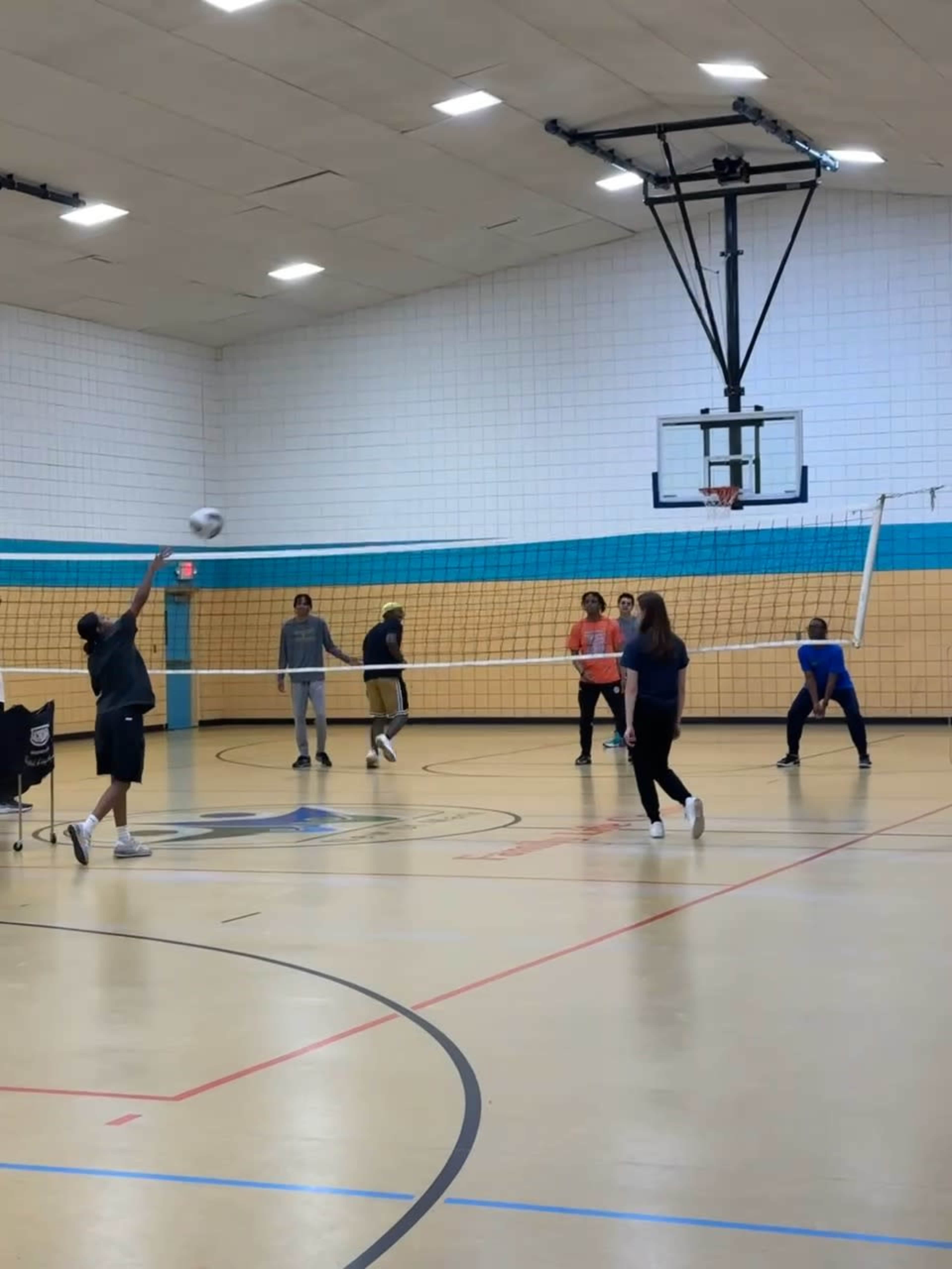 Spacious Full-Size Gymnasium for Sports & Events Image in Livonia, Detroit, MI