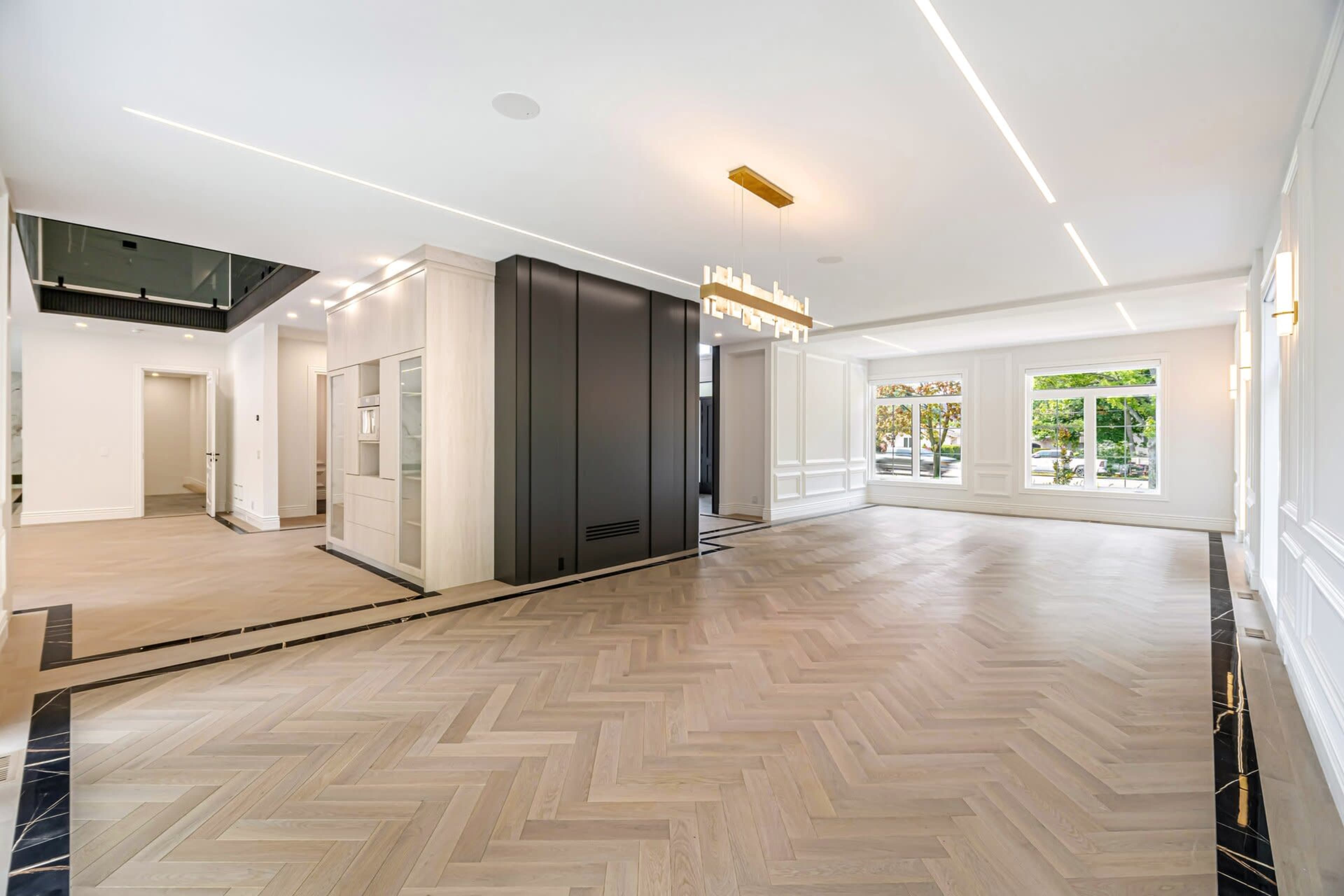 Lakeshore Modern Mansion Image in Bronte, Oakville, ON