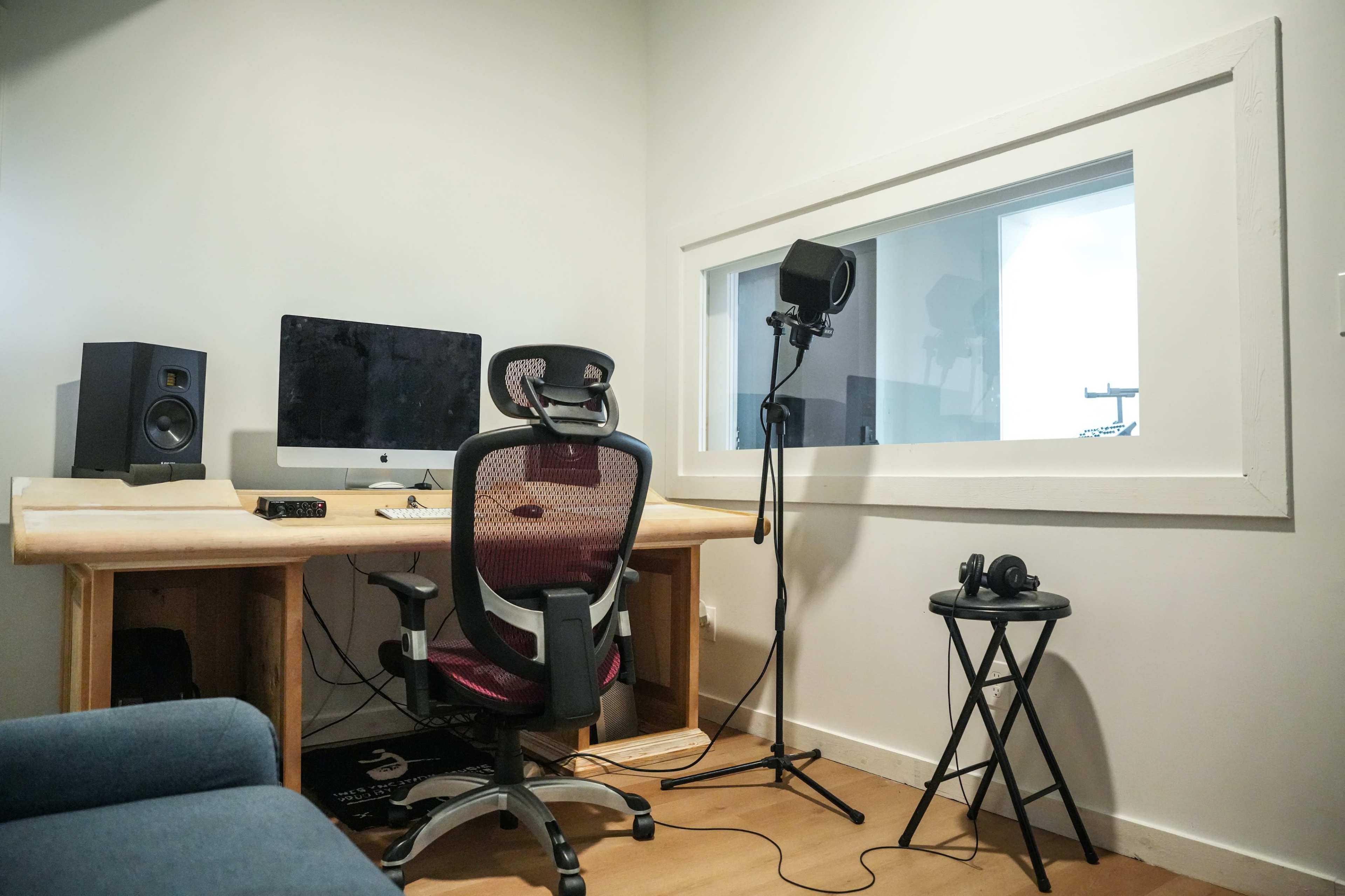 Private Creative Event Space in Charlotte Image in Grier Heights, Charlotte, NC