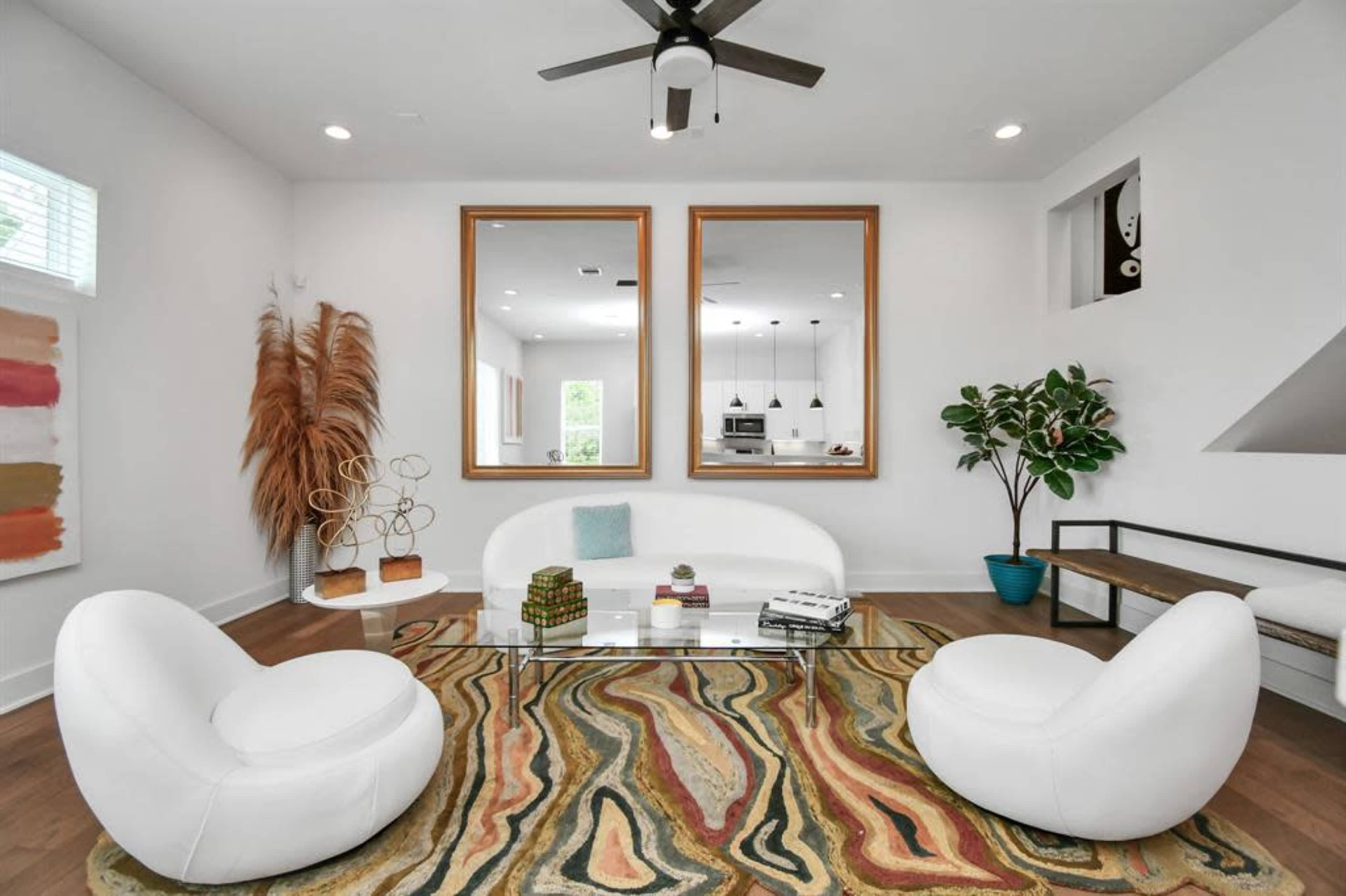 Luxury Studio near Downtown Houston Image in Northside, Houston, TX