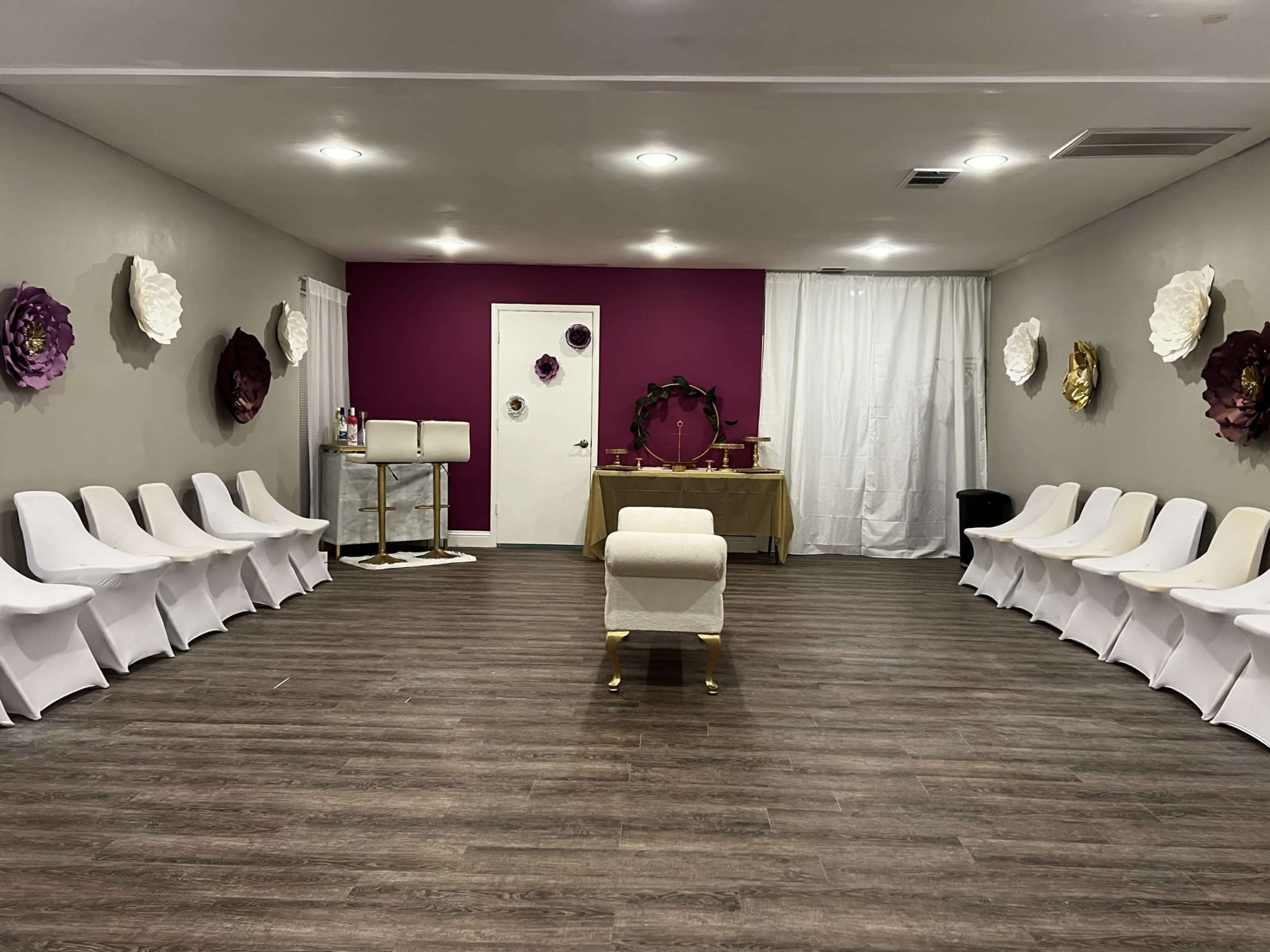 A Business + Event Studio near the AT&T Cowboys Stadium in the Entertainment District Image in North Arlington, Arlington, TX