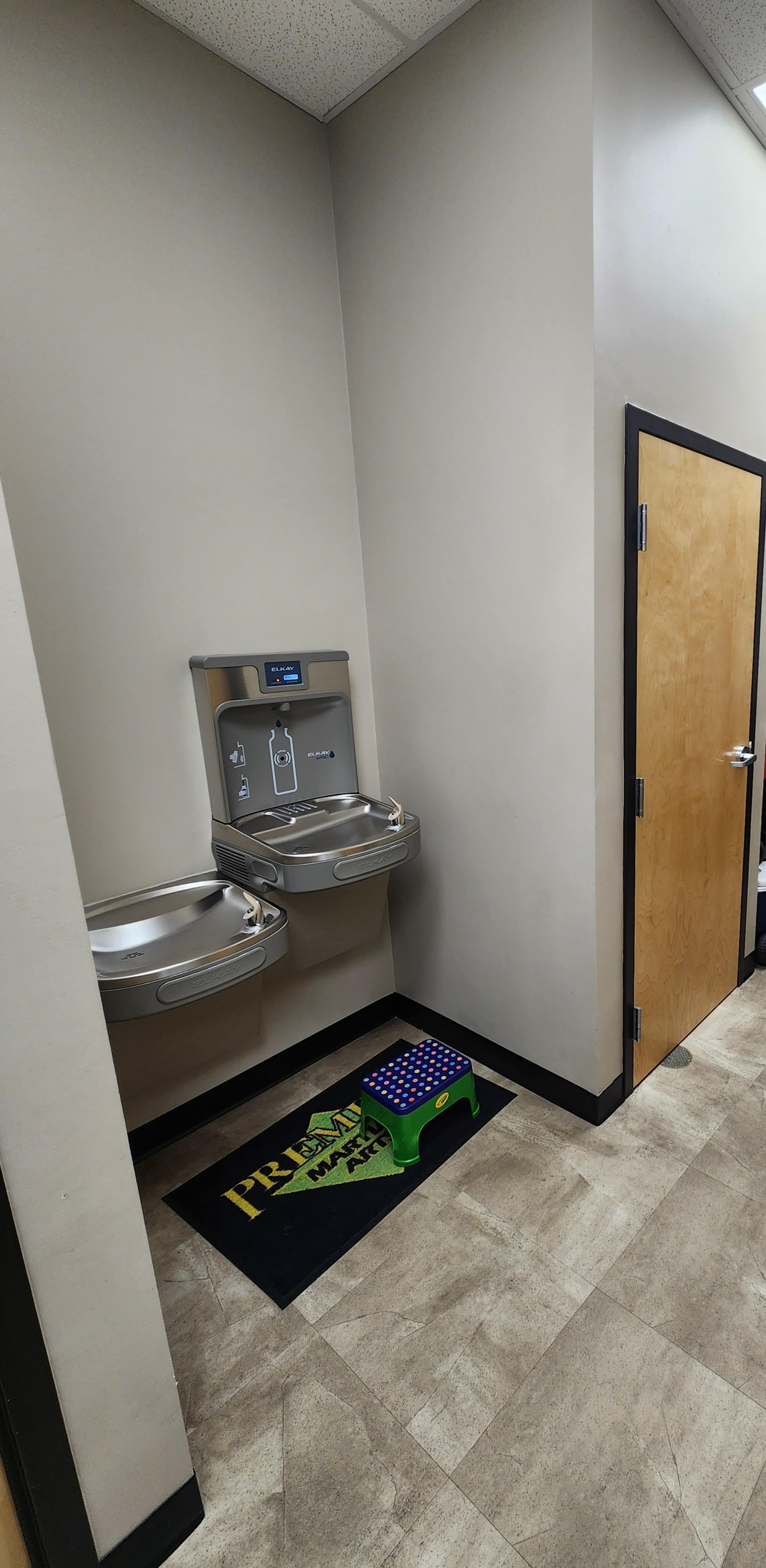 Immaculate Yoga/Pilates/Meditation/Kickboxing studio with mirrors and TV's! Image in West Arlington, Arlington, TX