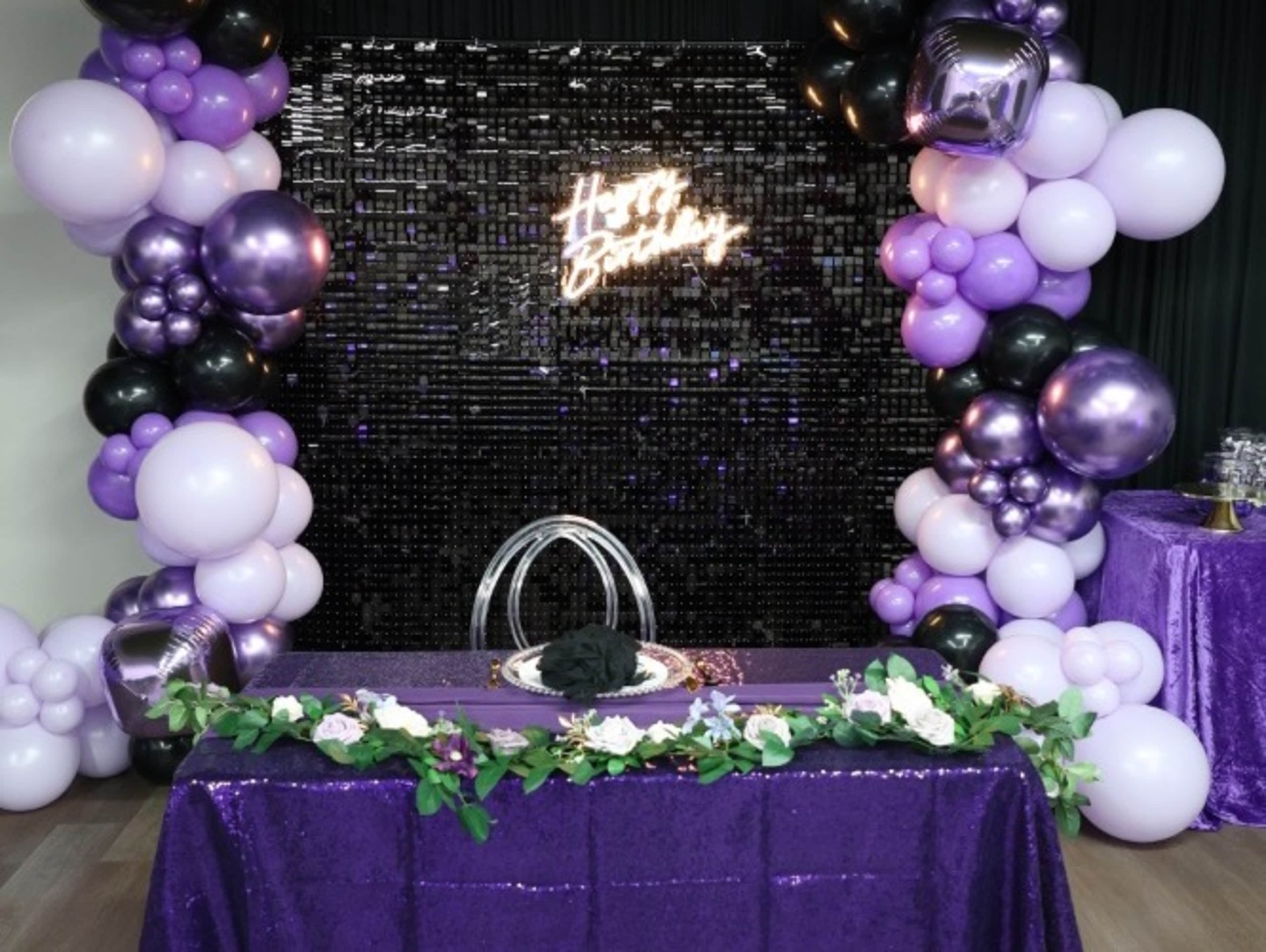 Shimmer Wall Backdrop with Balloon Garland 