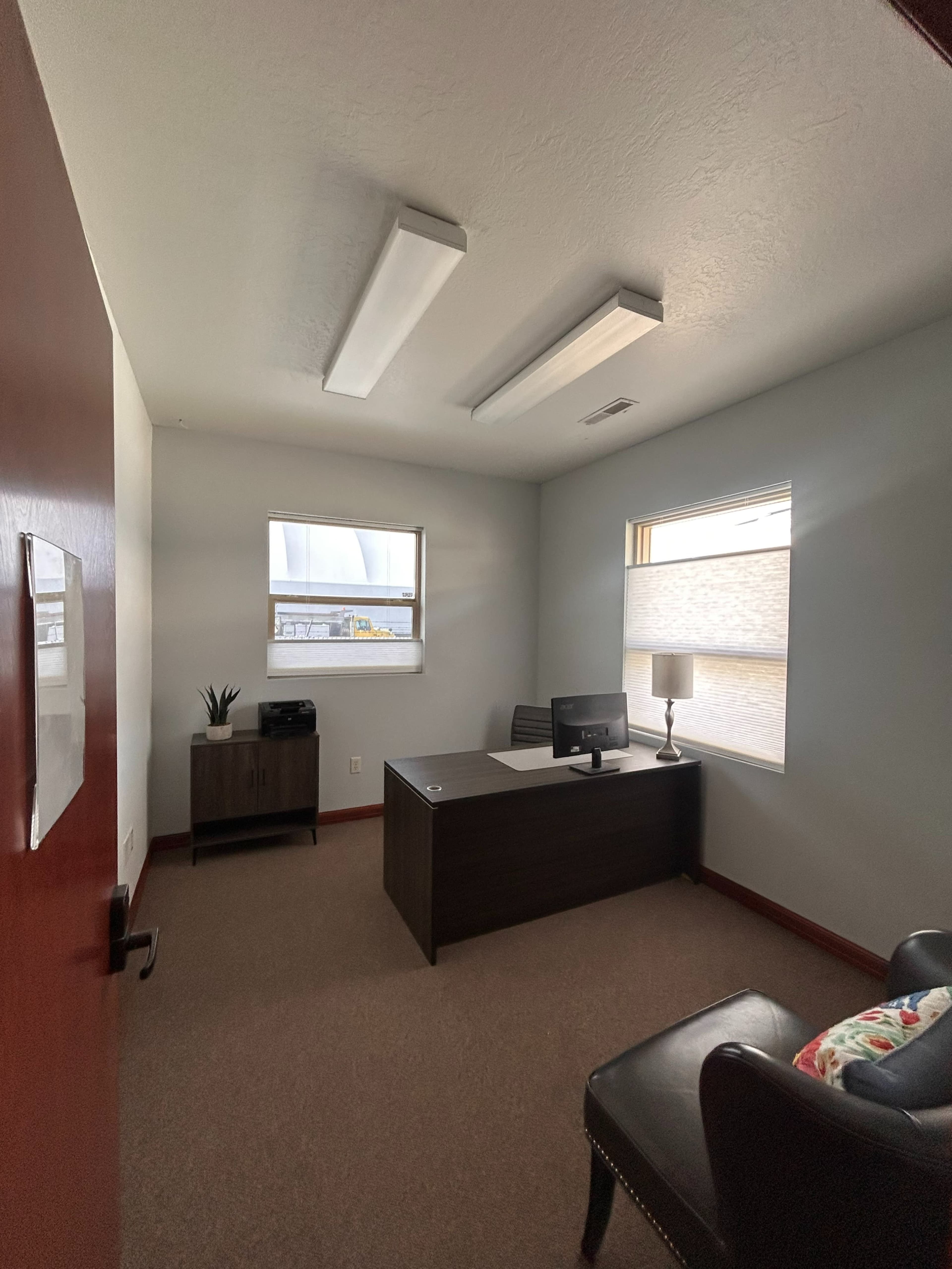 Garden City Private Large Office with Hourly, Daily, Weekly Rates Image in Garden City, Garden City, ID