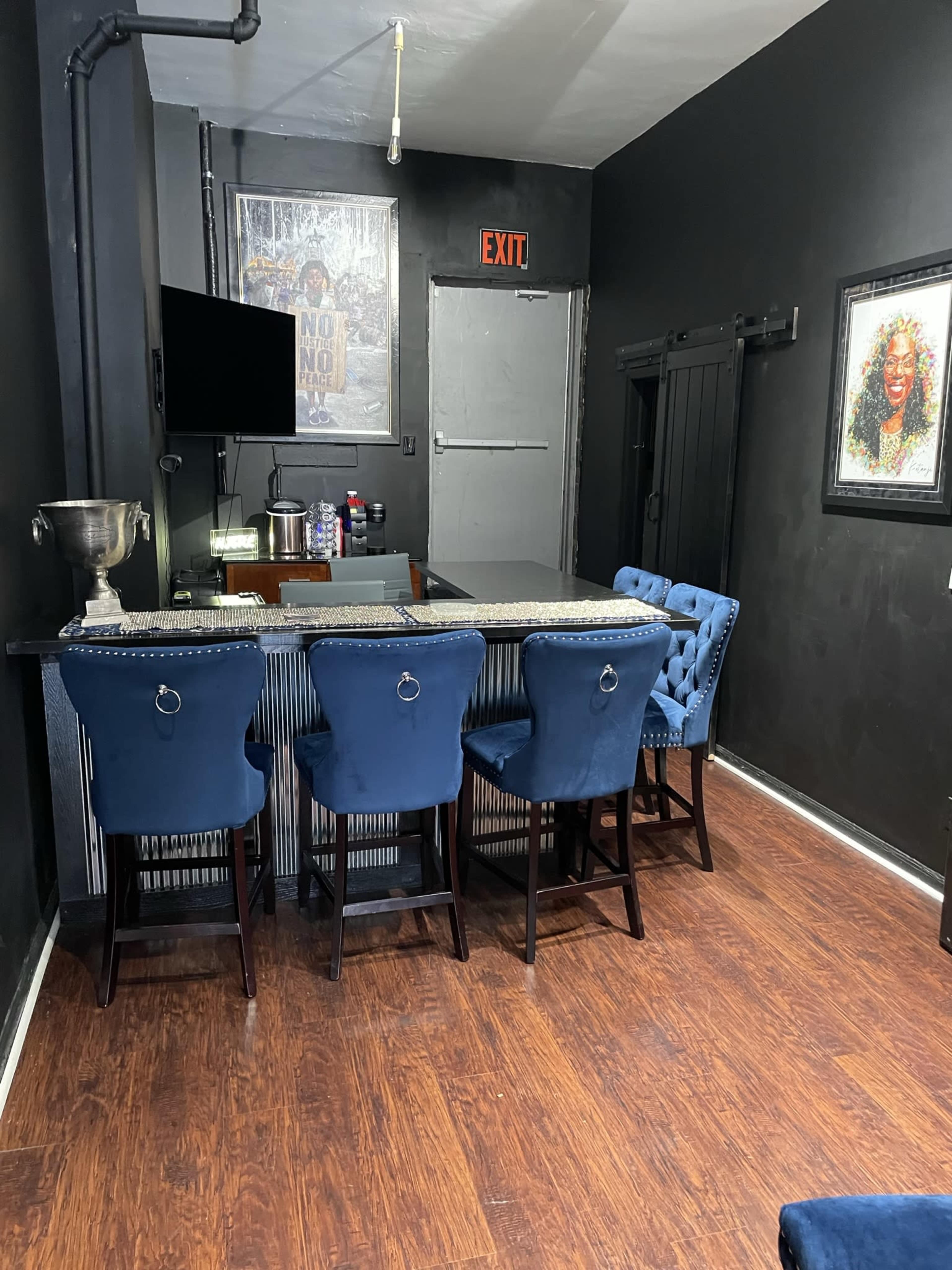 Swanky Event Lounge on Livernois Image in Bagley, Detroit, MI