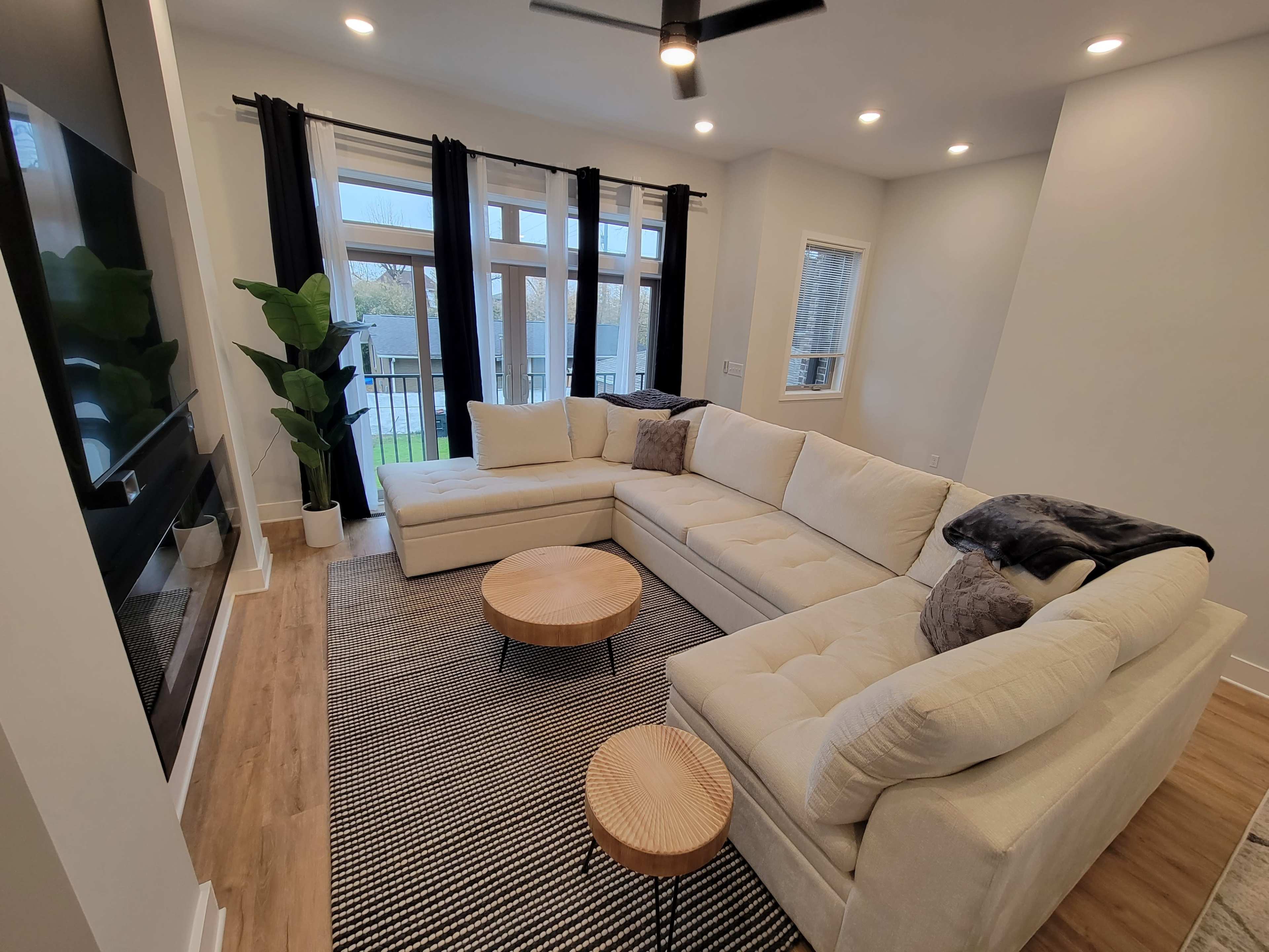 New townhome near Nissan Stadium and Downtown. Generous sunlight and skyline views. Image in East Nashville, NASHVILLE, TN